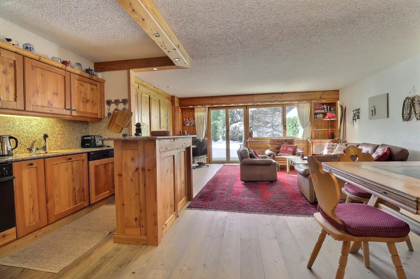 Rez-de-jardin au cœur de la station