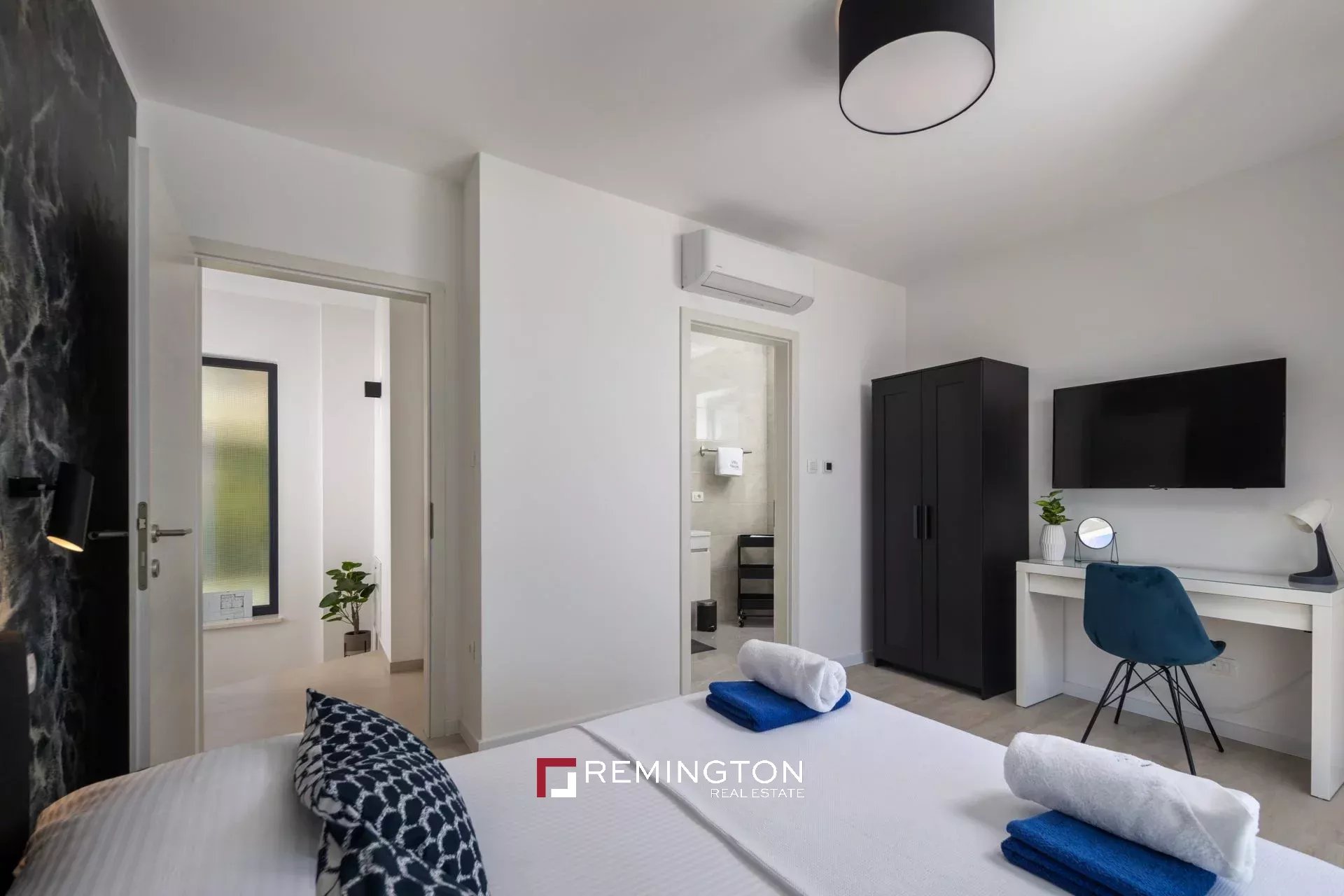 3 Bedroom Villa/Townhouse's Image 13