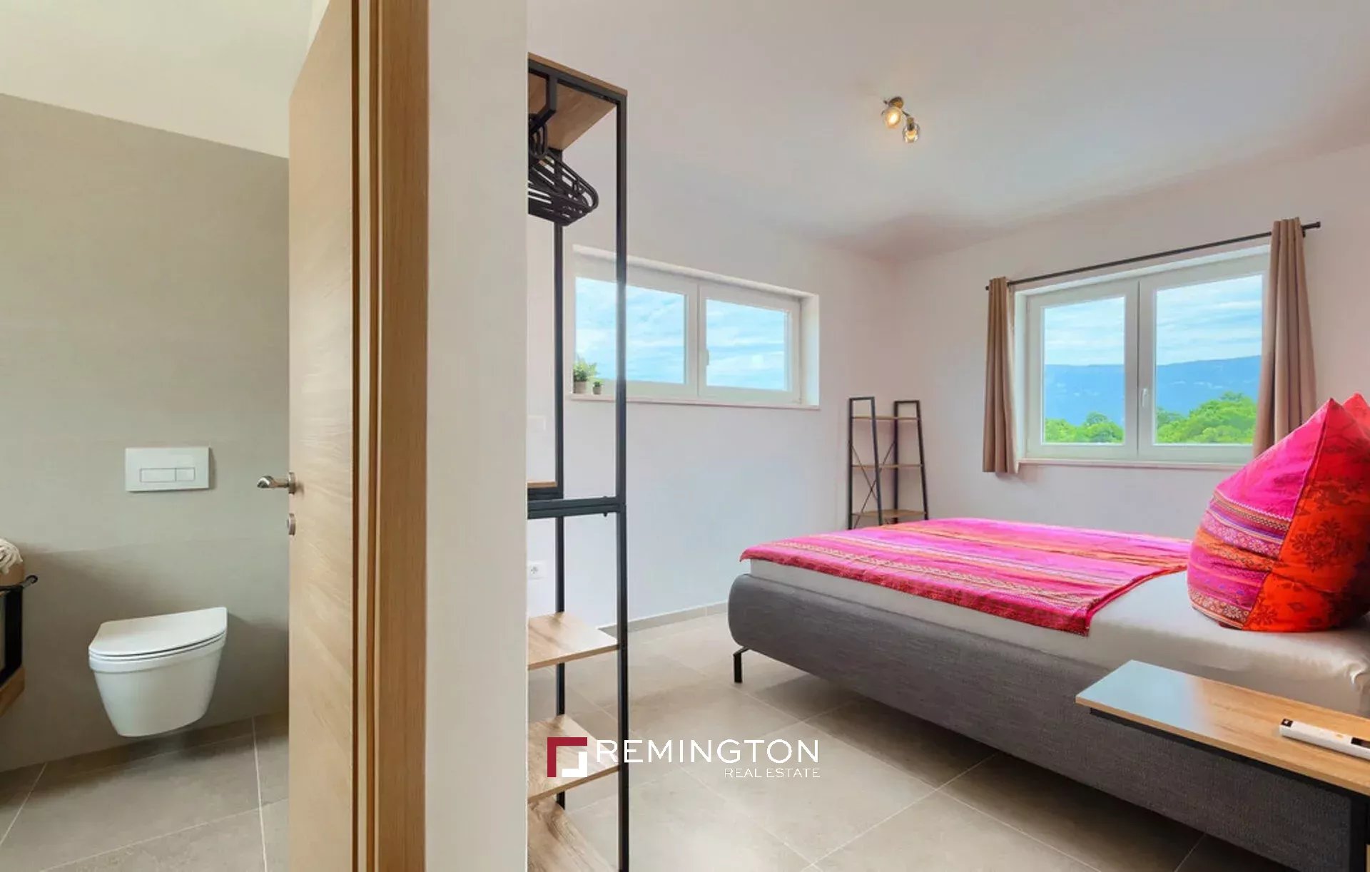 3 Bedroom Villa/Townhouse's Image 15