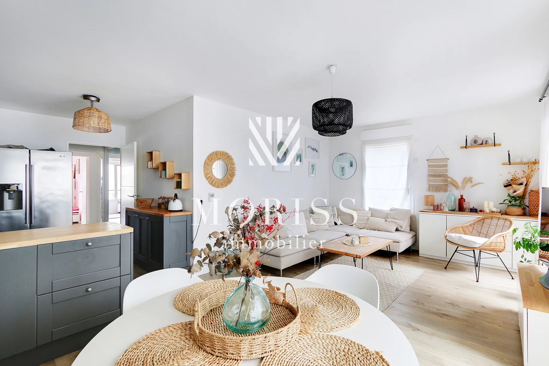 Appartement 4 pièces Terrasse / 85m2 / Av.Gabriel Péri 93400 Sai - Image Array