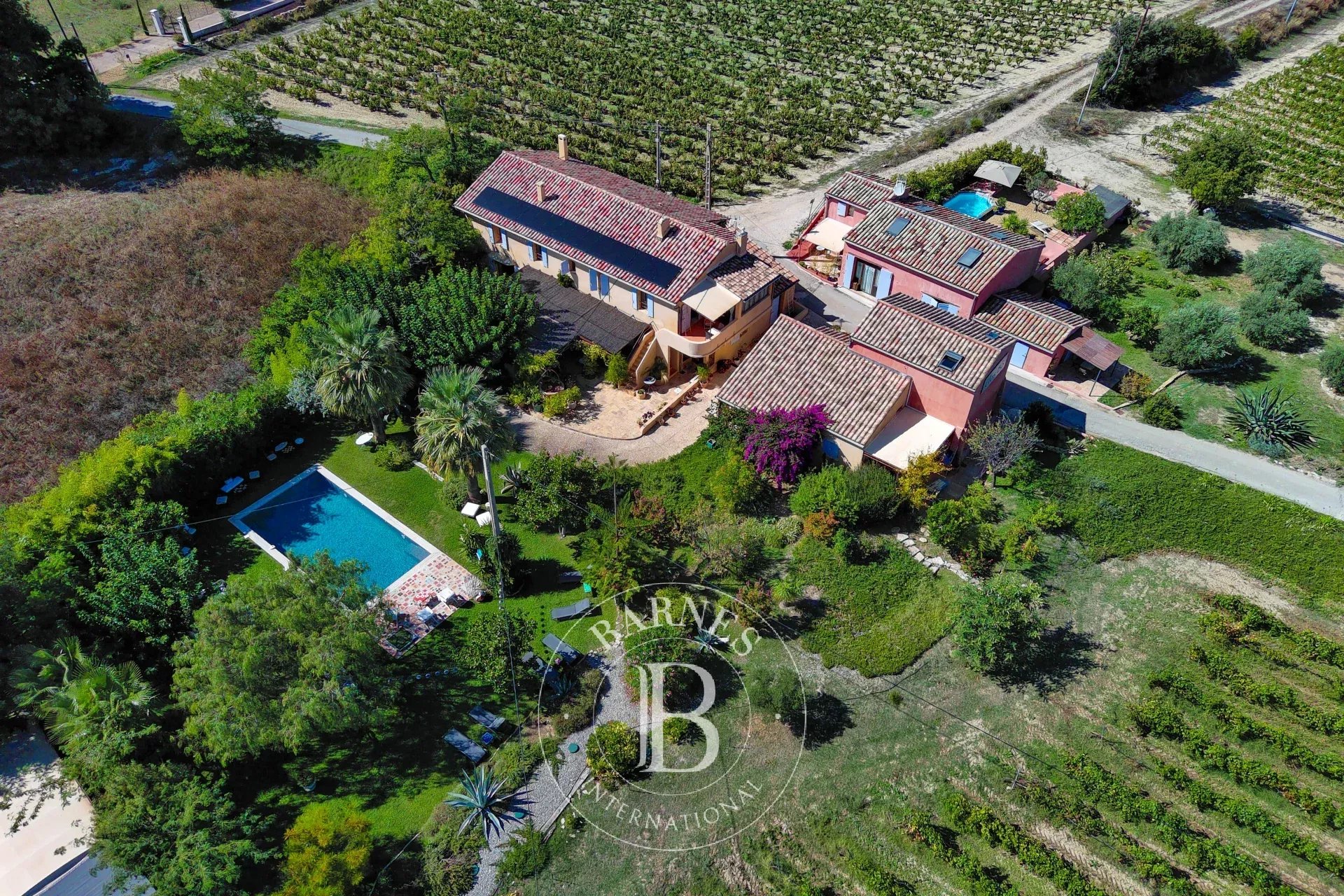 Çiftlik Saint-Cyr-sur-Mer