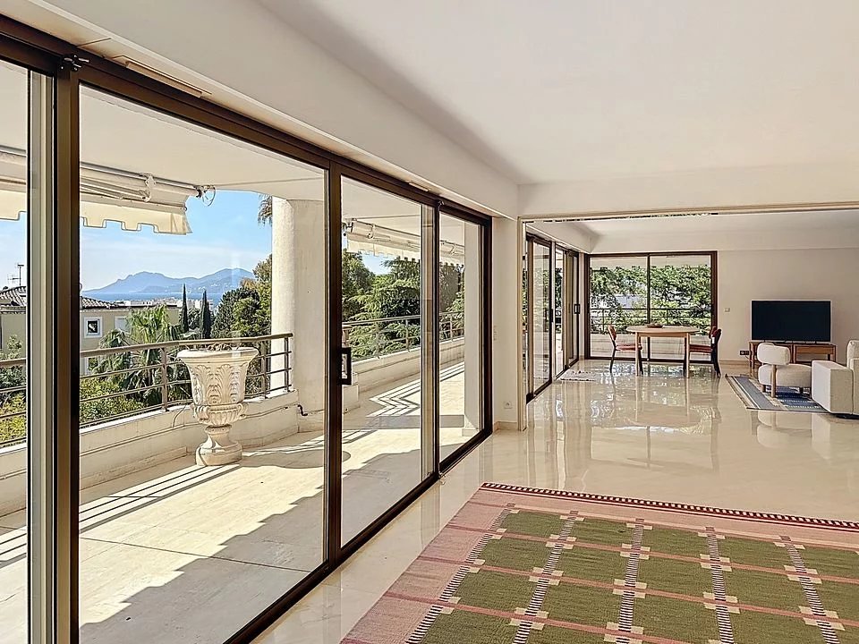 Image of Apartment - 4 Bedrooms for Sale in Alpes-Maritimes-Cannes-France, Image 4