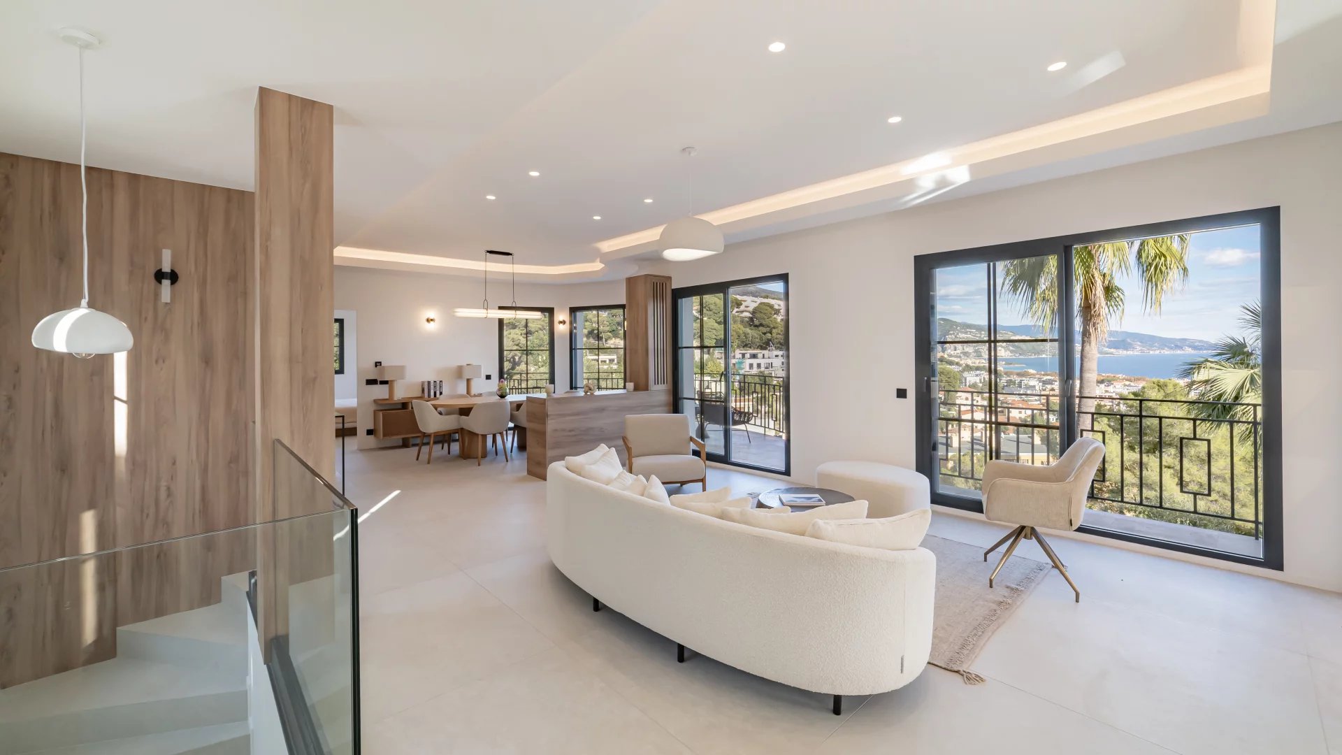 VILLA SEA VIEW - ROQUEBRUNE CAP MARTIN - 4 BEDROOMS - 1 OUTBUILDING - SWIMMING POOL - GARAGE