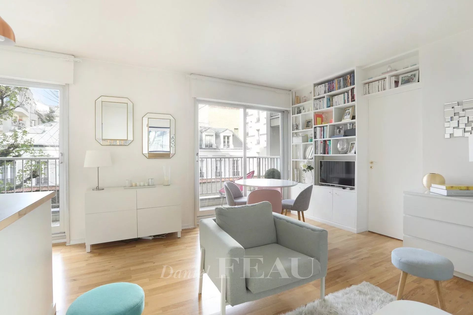 Rental Apartment Neuilly-sur-Seine