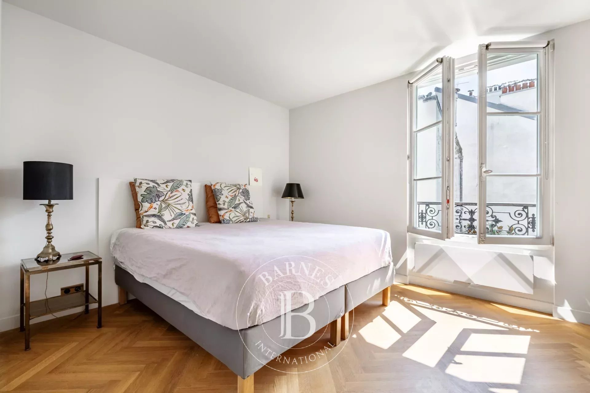 Daire Paris 3ème - picture 16