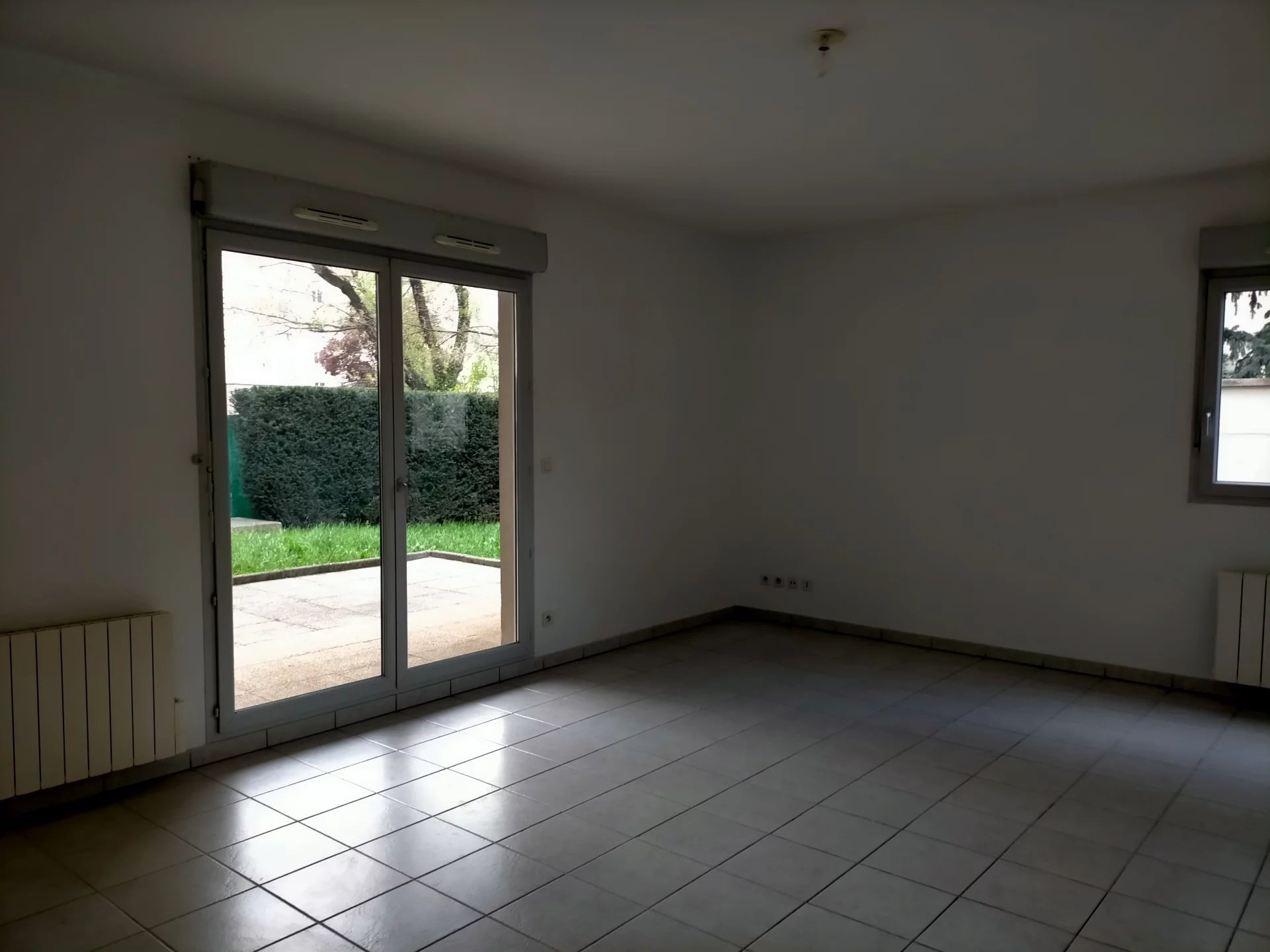 524674 Vente Lyon 8ème