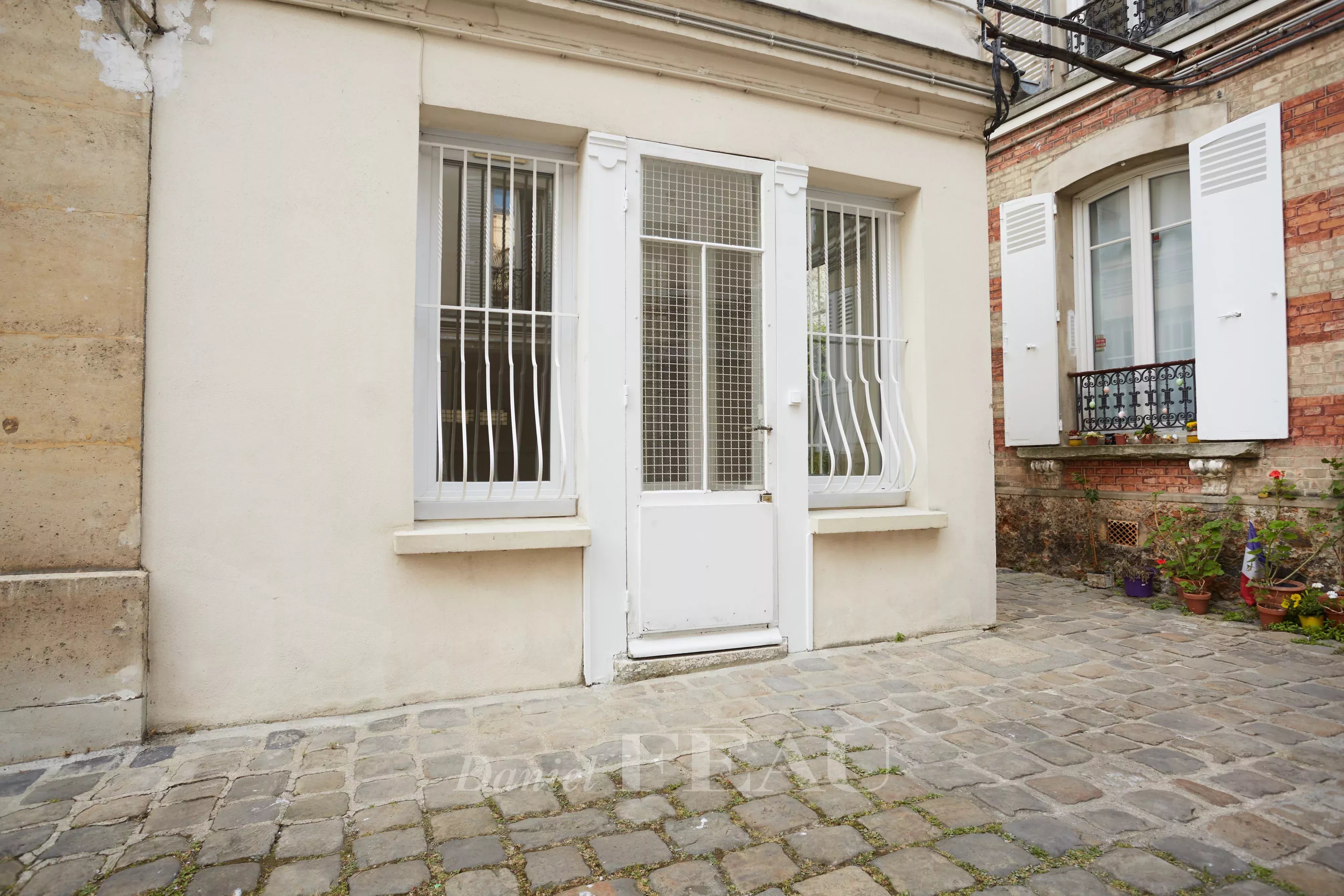 Rental Studio Paris 5th