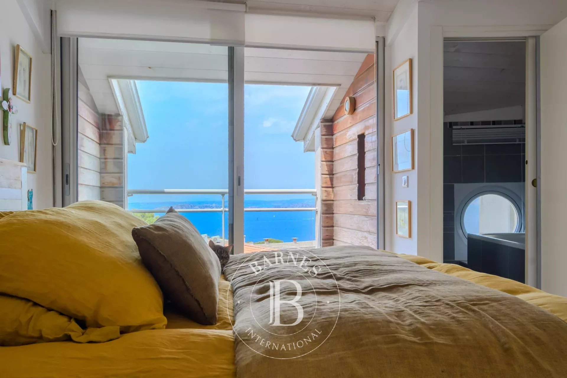 Ev Marseille 8ème - picture 4