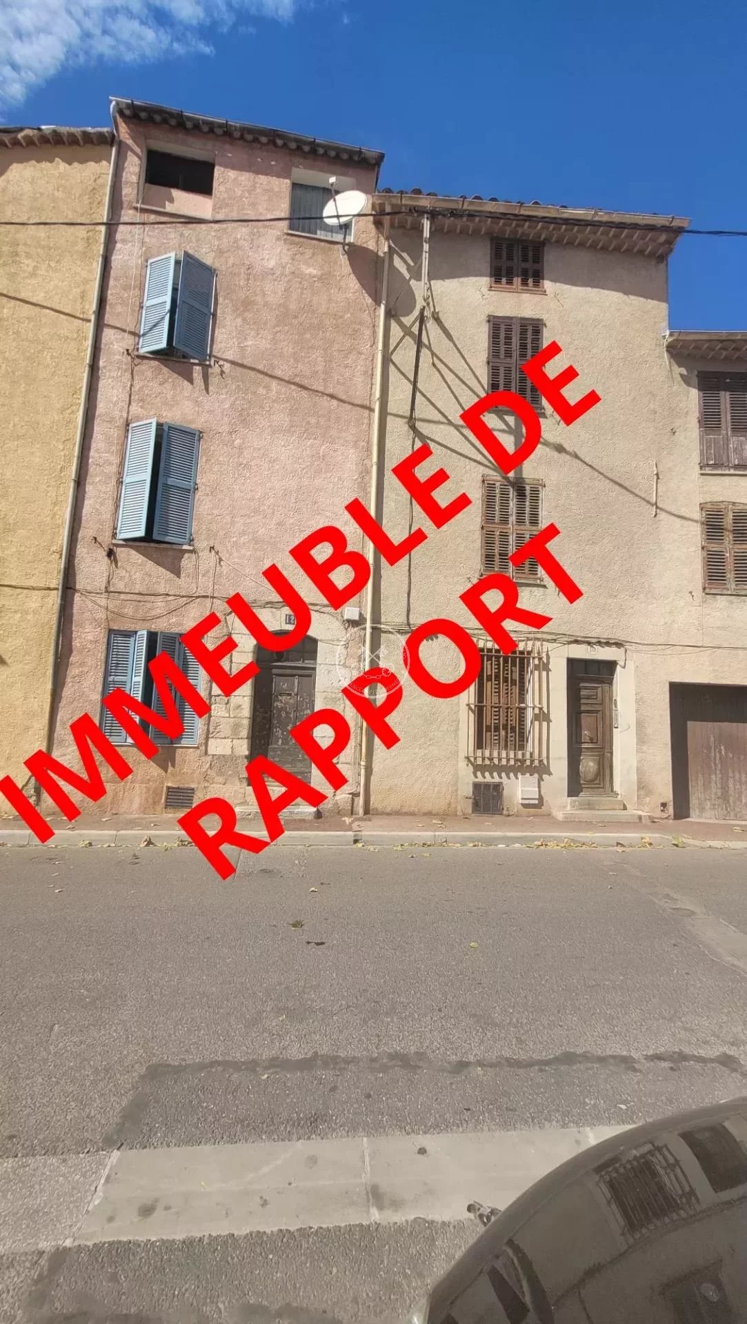 Draguignan - IMMEUBLE DE RAPPORT LOCATIF 3 studios loués.