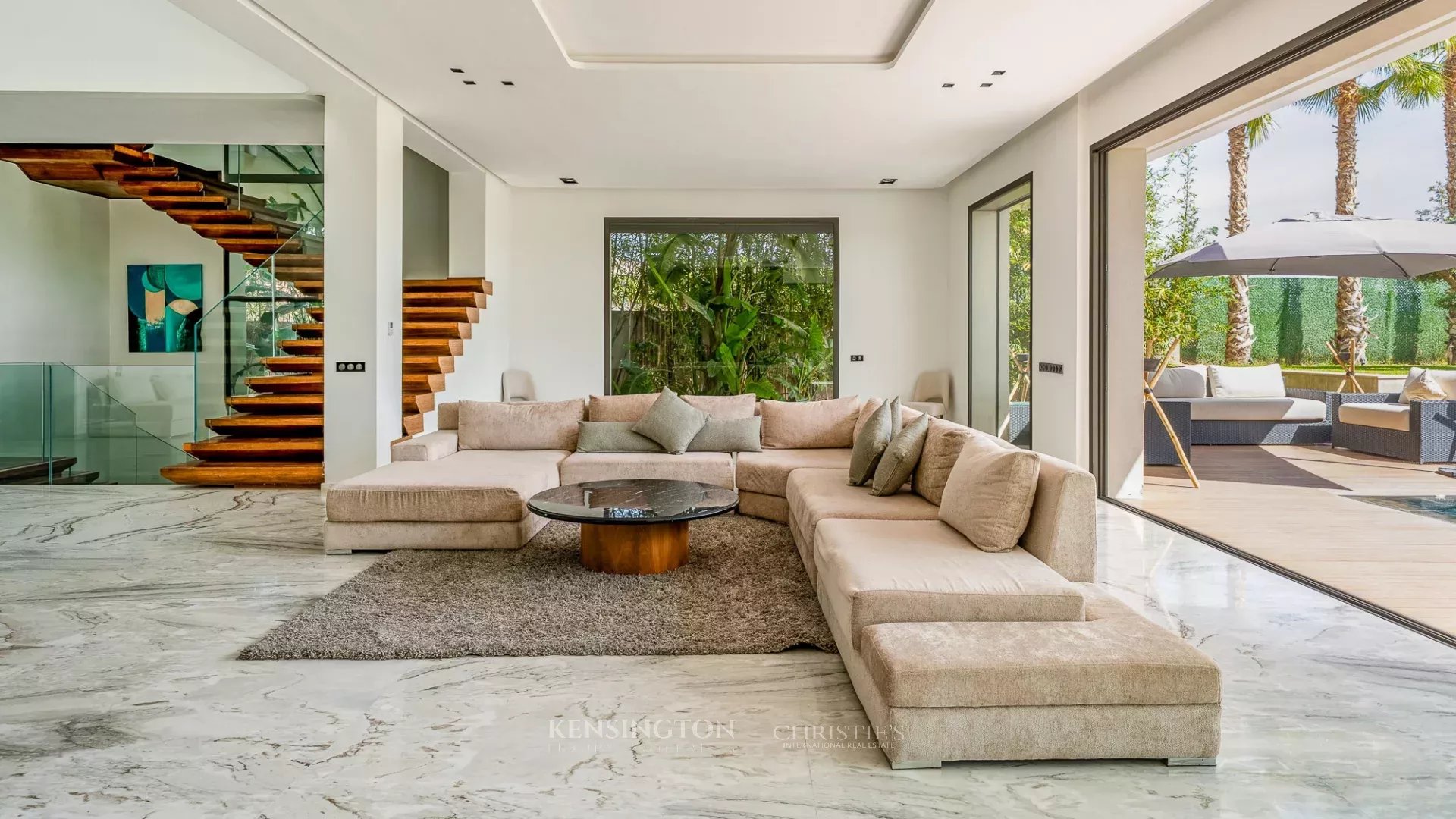 5 Bedroom Villa/Townhouse's Image 11