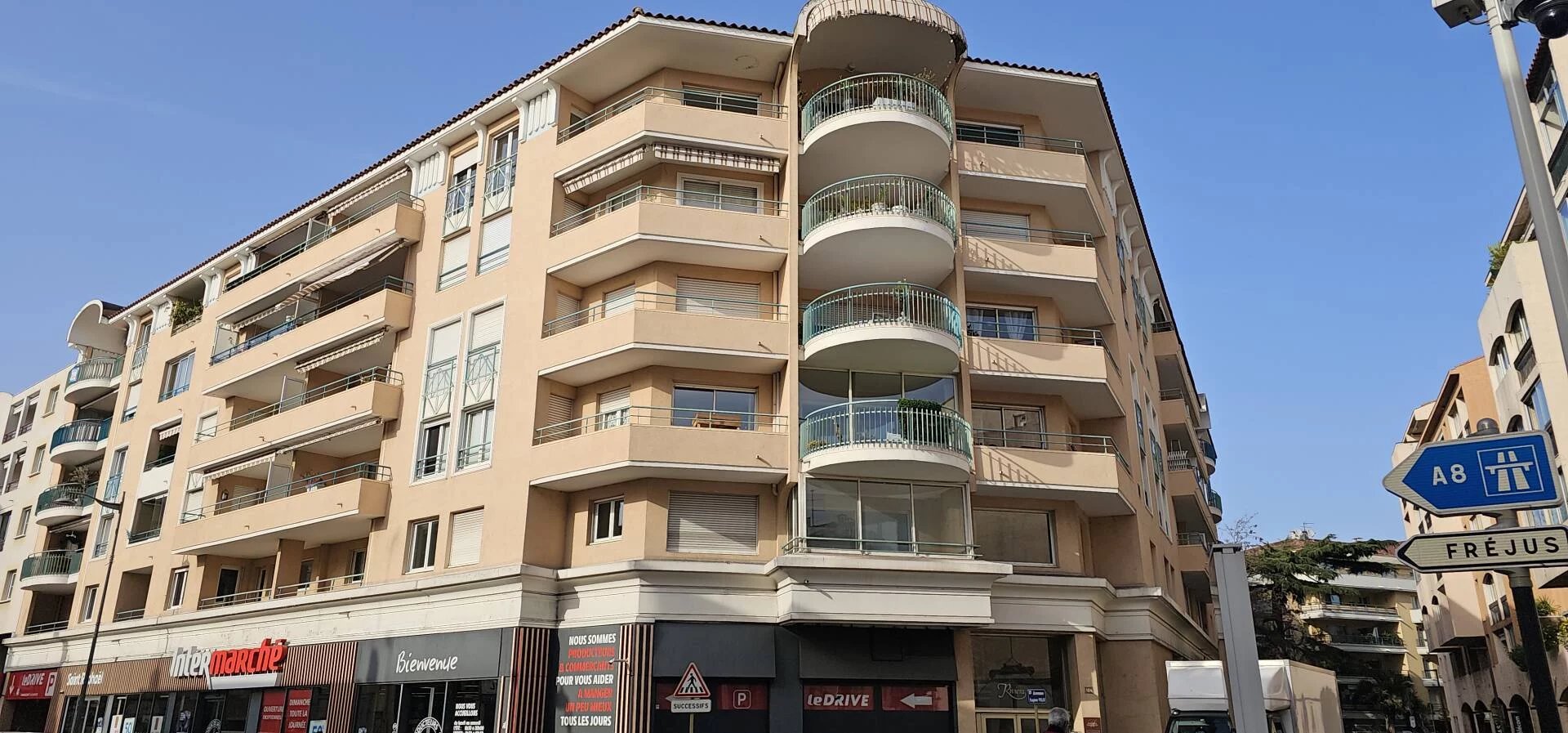 Achat T4 avec terrasse et garage à Saint Raphaël