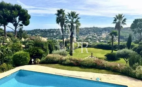 Traditional Villa for sale Near Cannes with Panoramic Views — photo 4