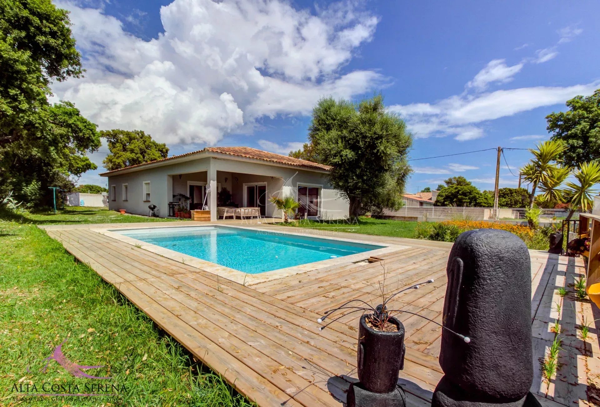 Agence immobilière de 