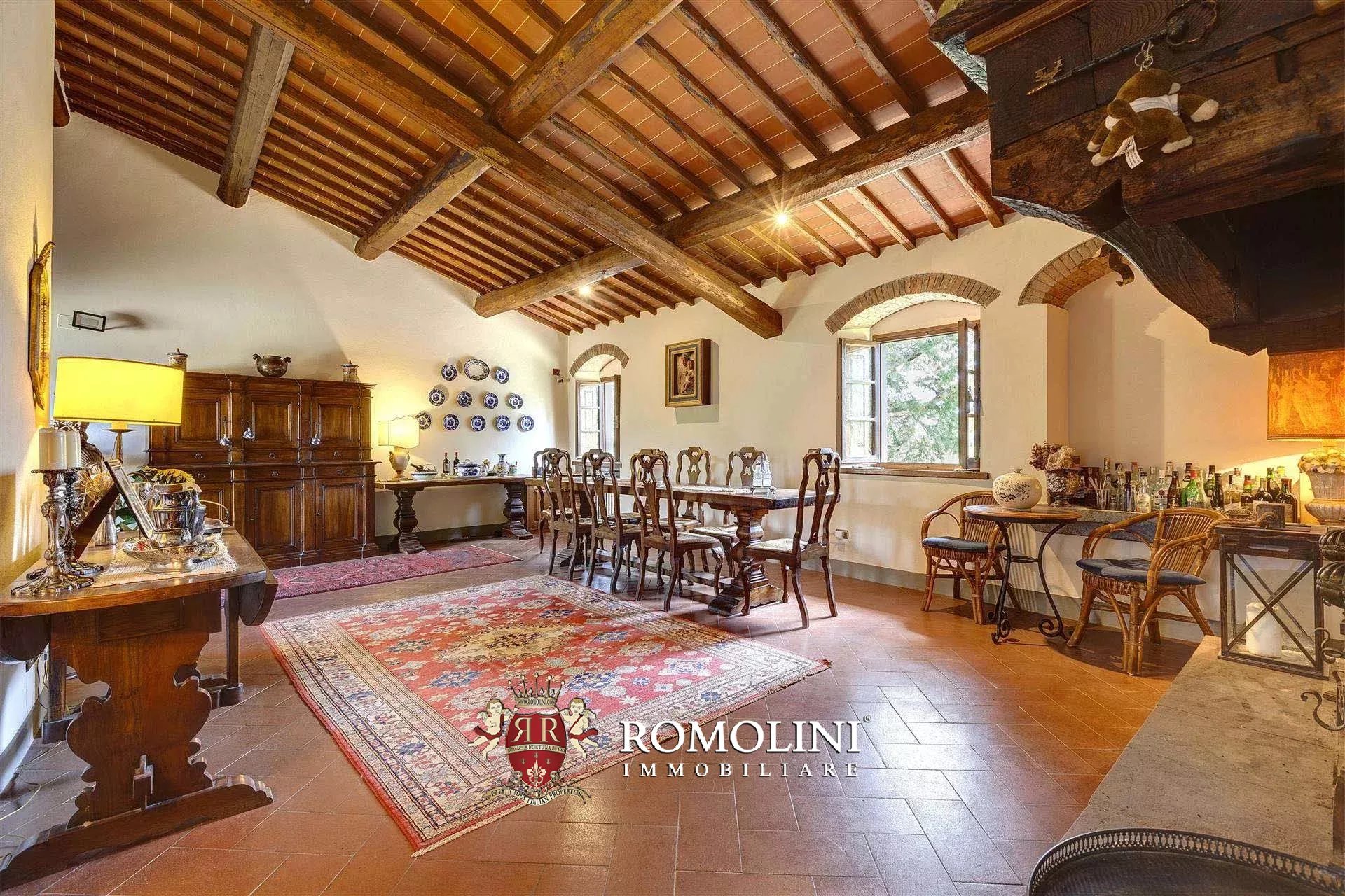 9 Bedroom Vineyard's Image 34