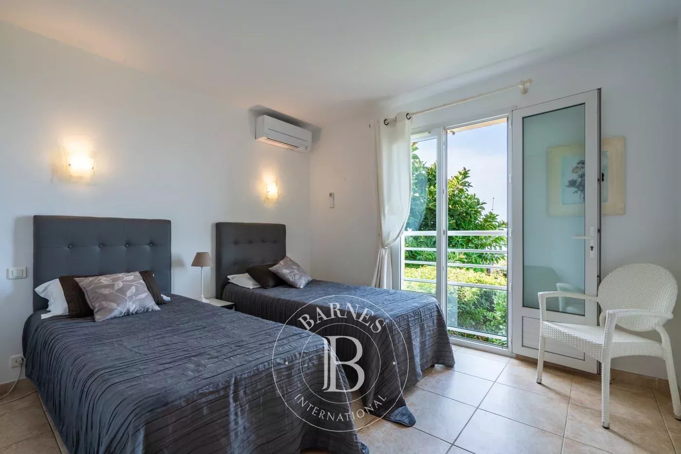 Villa Corbara - picture 13