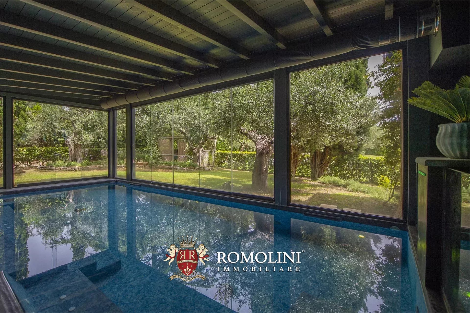 12 Bedroom Villa/Townhouse's Image 24