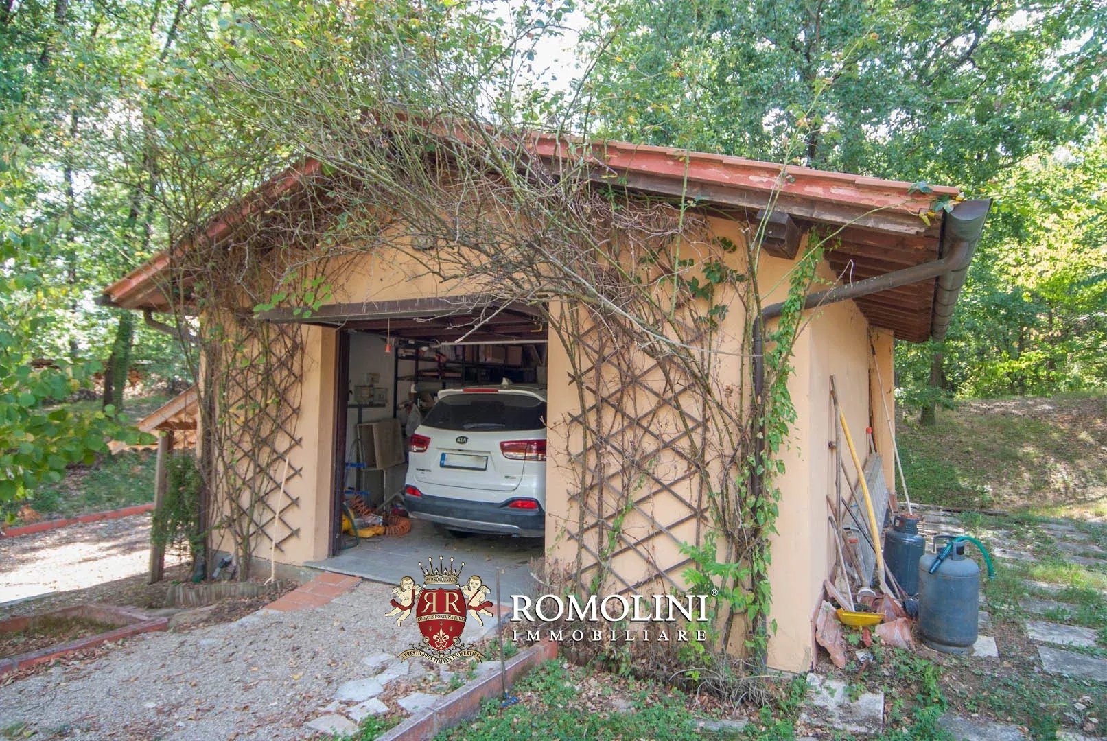 5 Bedroom Villa/Townhouse's Image 15