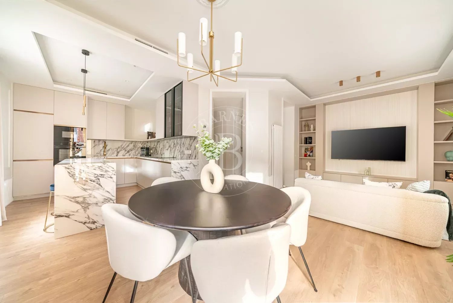 Daire Madrid - picture 4