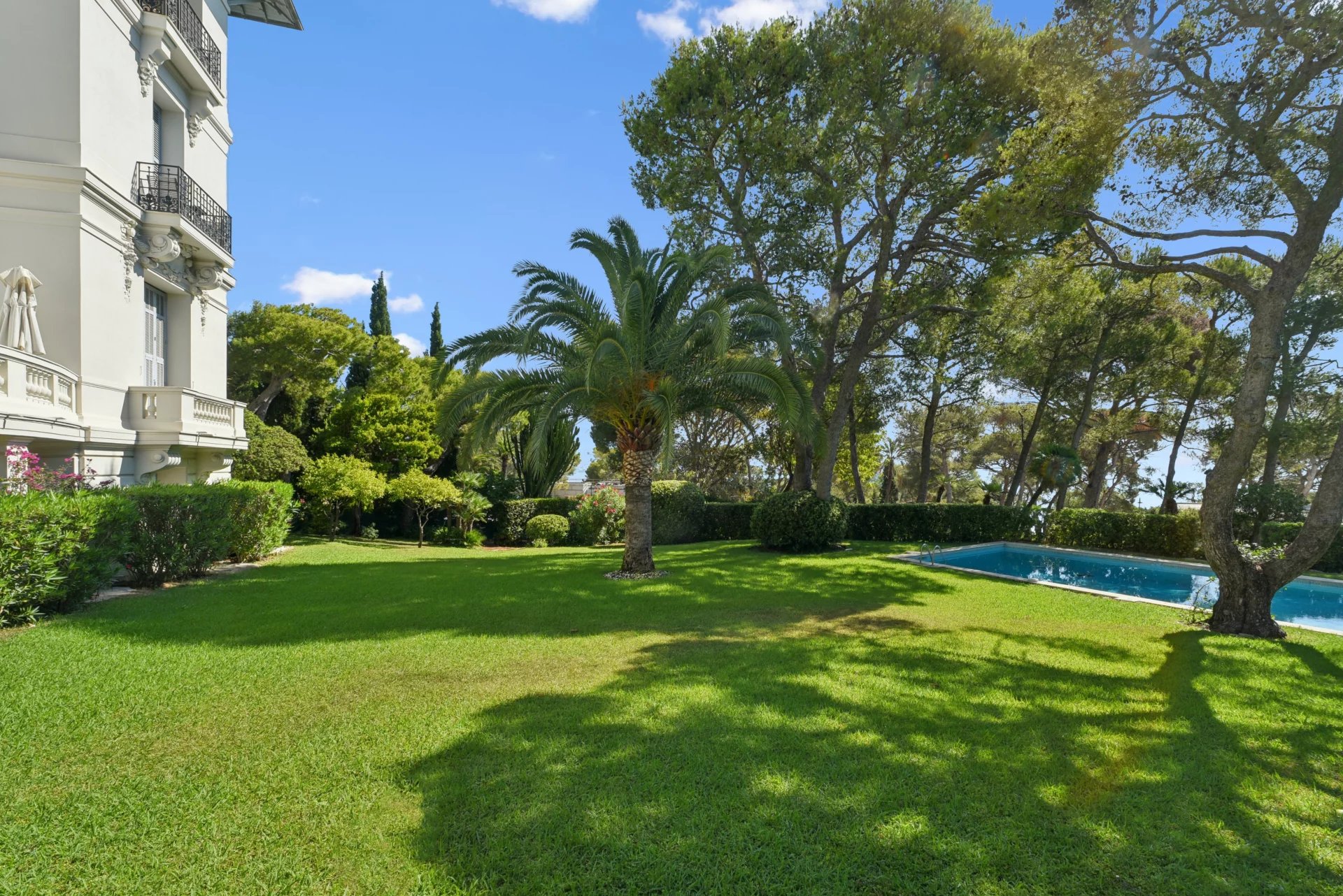 A charming apartment of rare character - Cap Ferrat