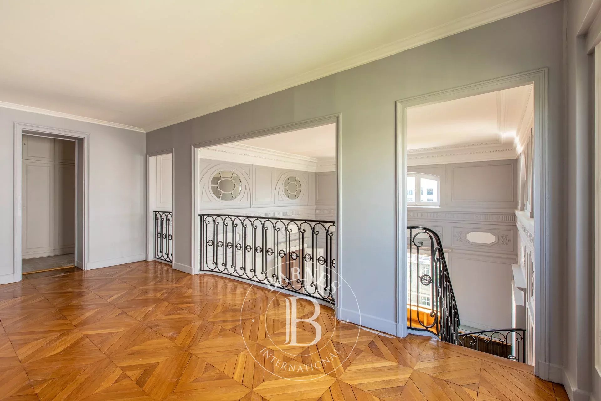 Paris 16 - Flandrin - Lavish Duplex - 4 or 5 bedrooms - picture 12