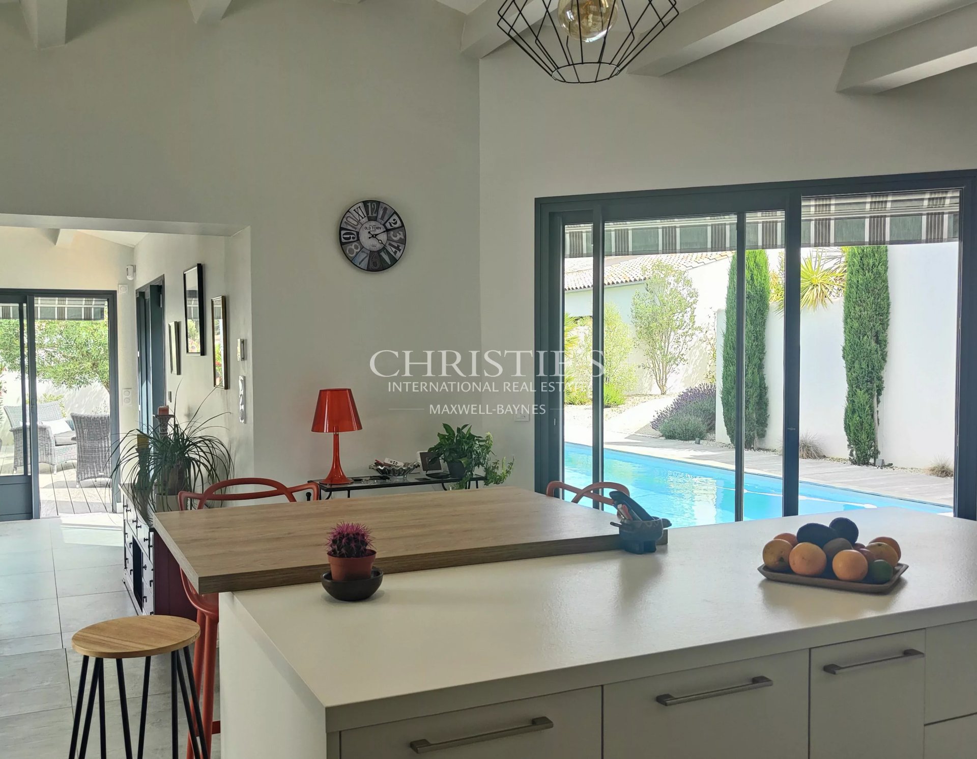 4 Bedroom Villa/Townhouse's Image 3