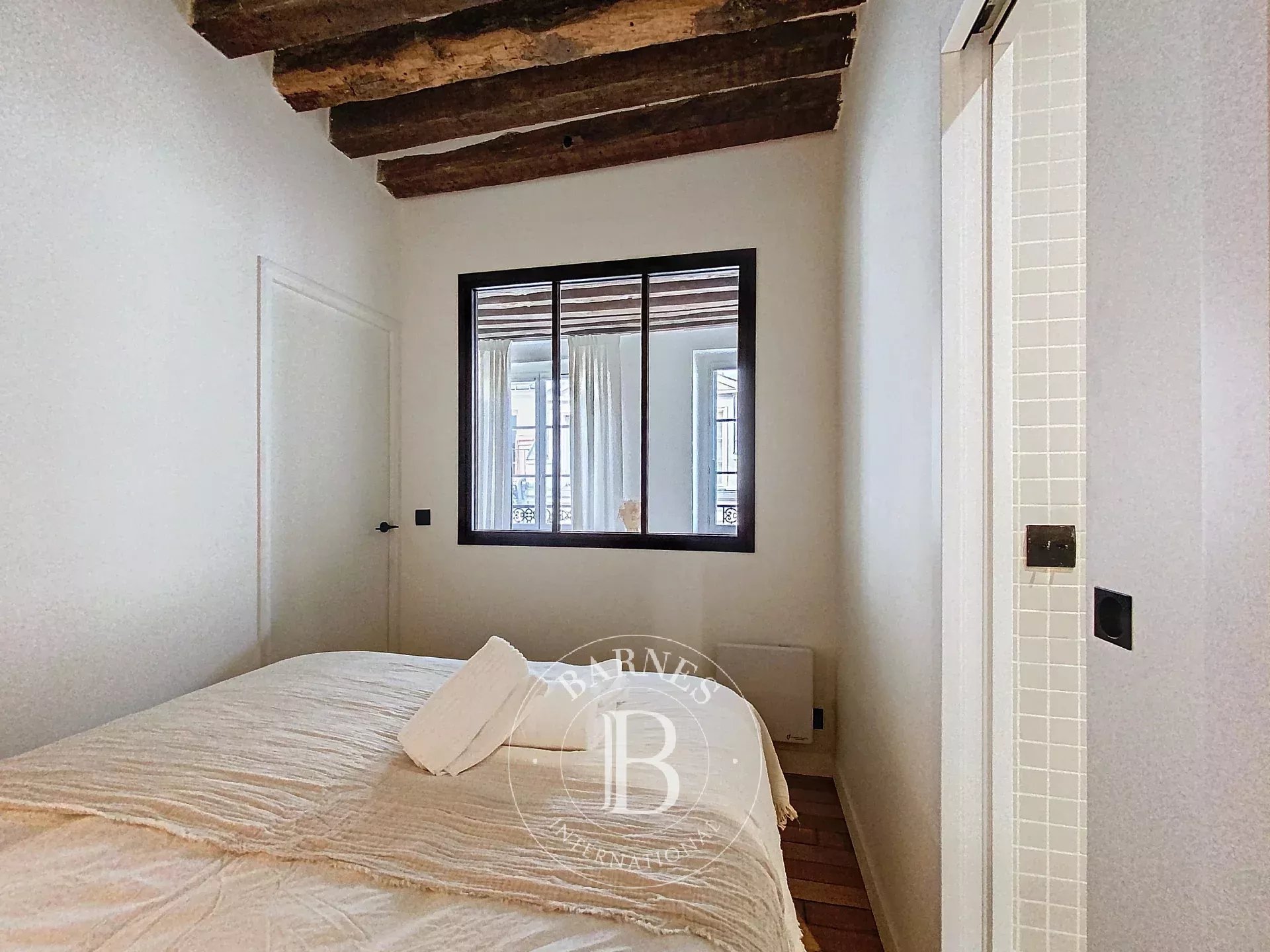 Daire Paris 6ème - picture 14