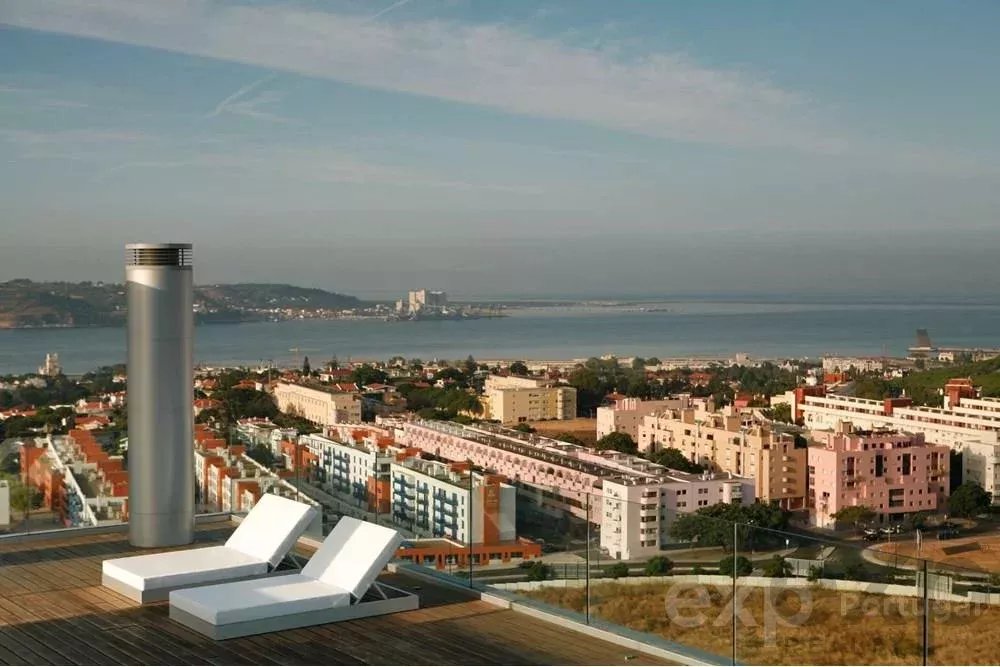 Fantastic 4-bedroom apartment in the Sky Restelo building 85506752 image 15