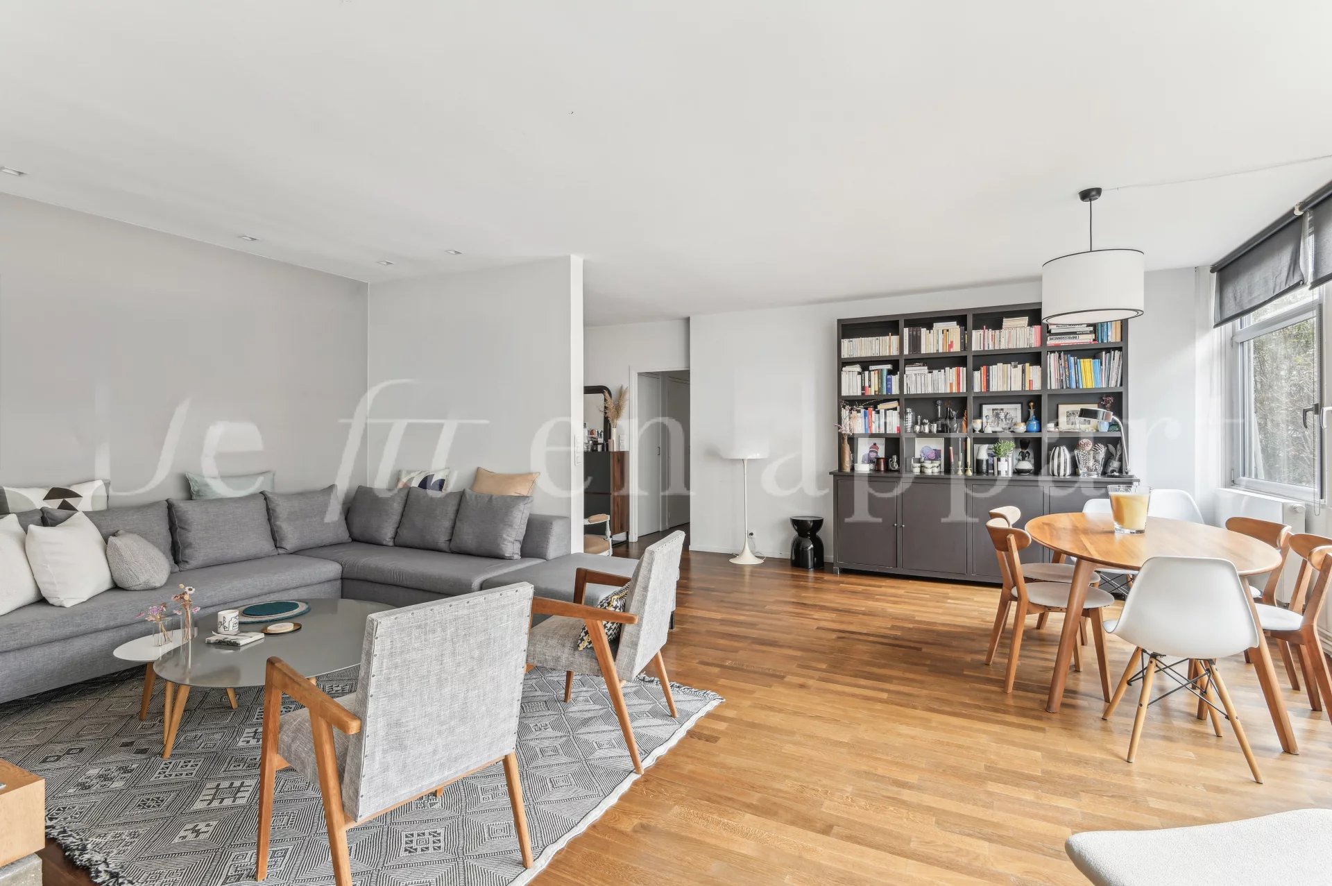 Agence immobilière de 