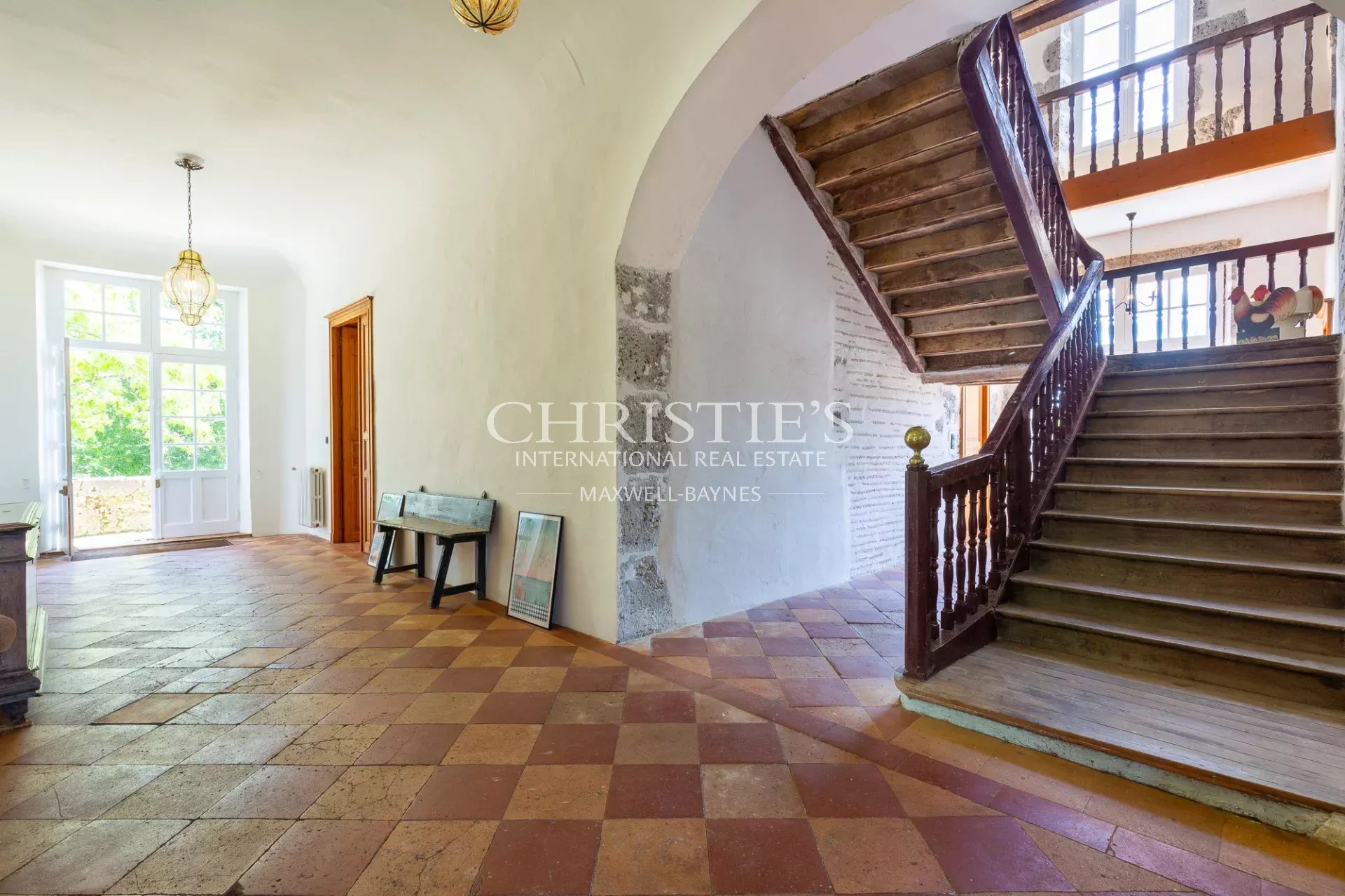 10 Bedroom Chateau's Image 12
