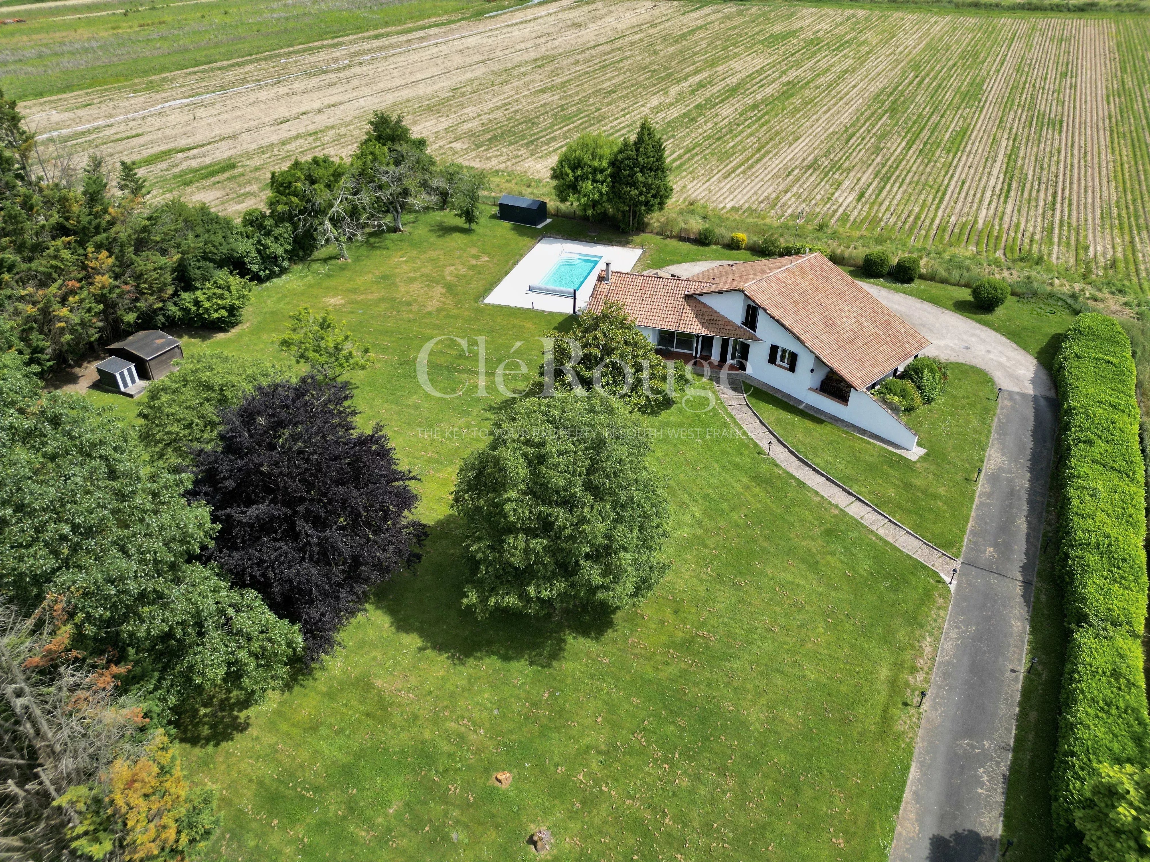 House in Duras - view 1