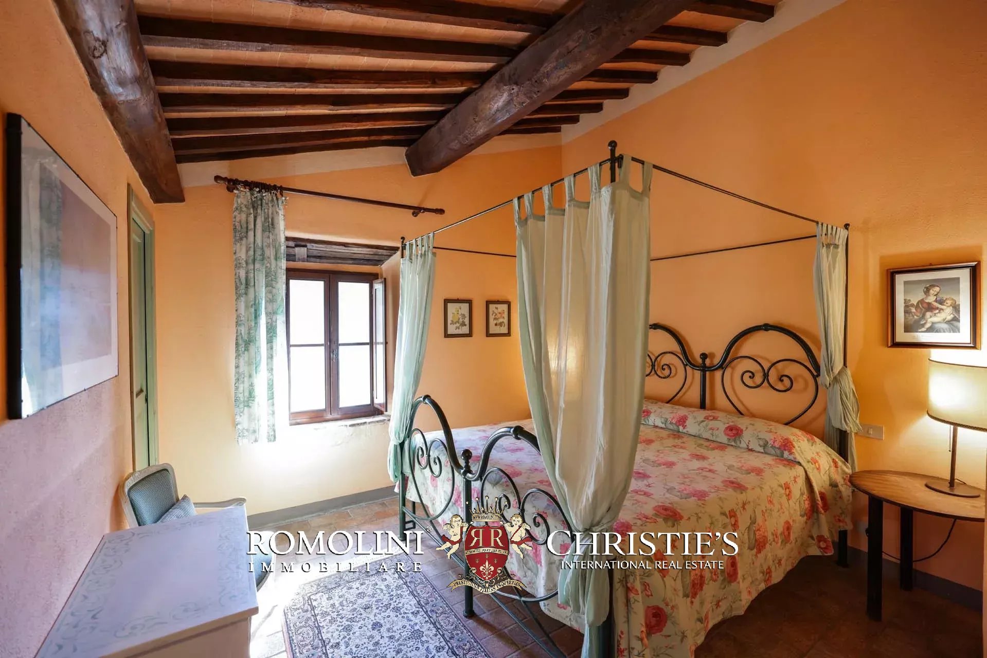 19 Bedroom Villa/Townhouse's Image 32