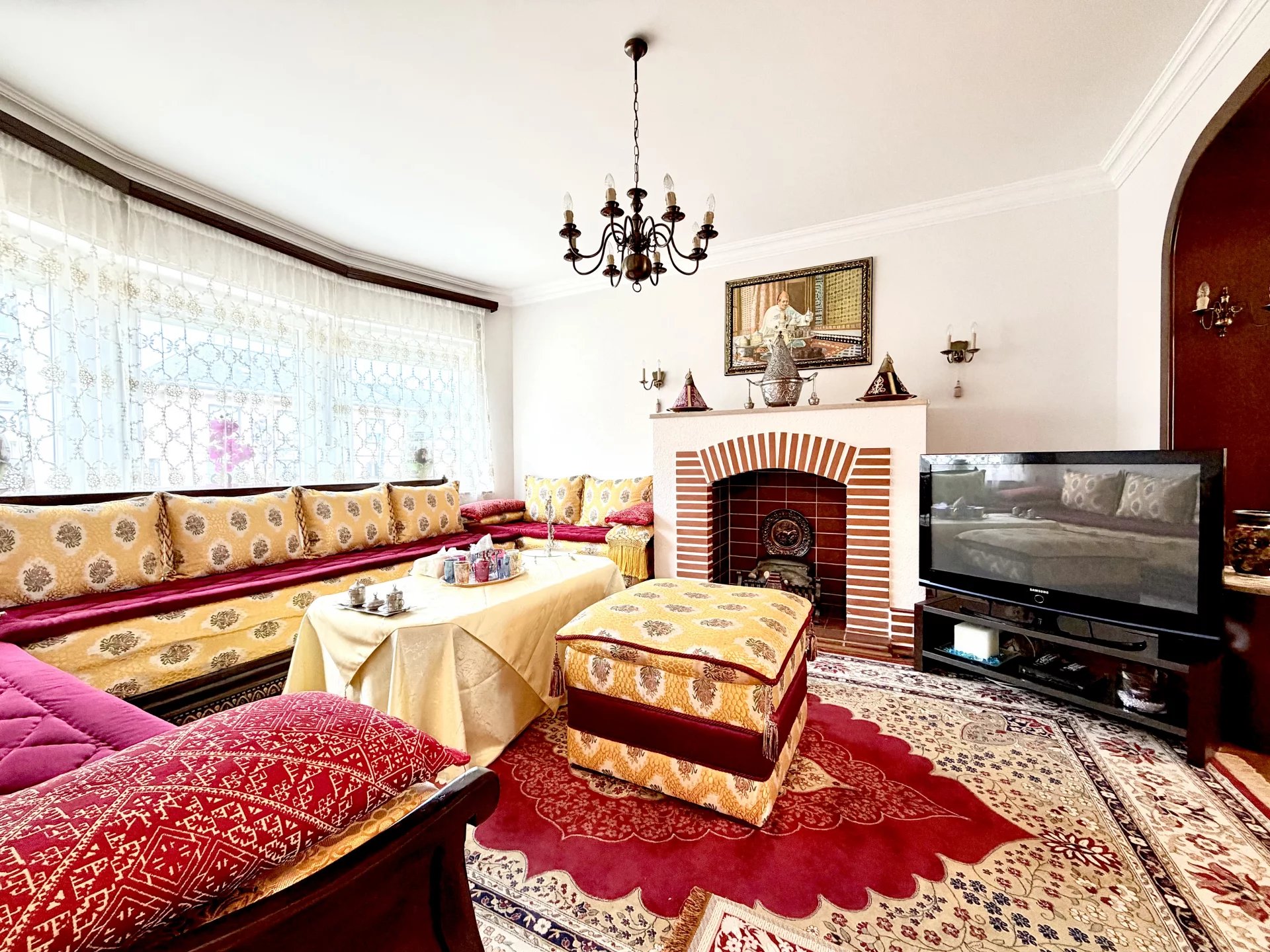 Agence immobilière de AXHOME IMMO SARL