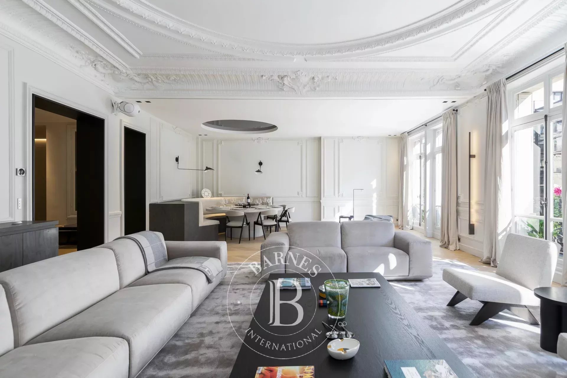 Daire Paris 8ème - picture 4