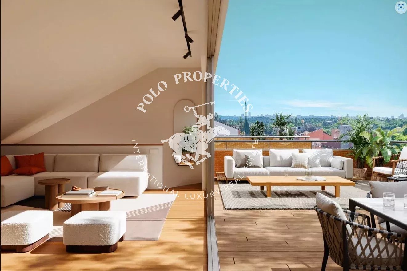 Design Semi-Detached Villa in Diplomáticos