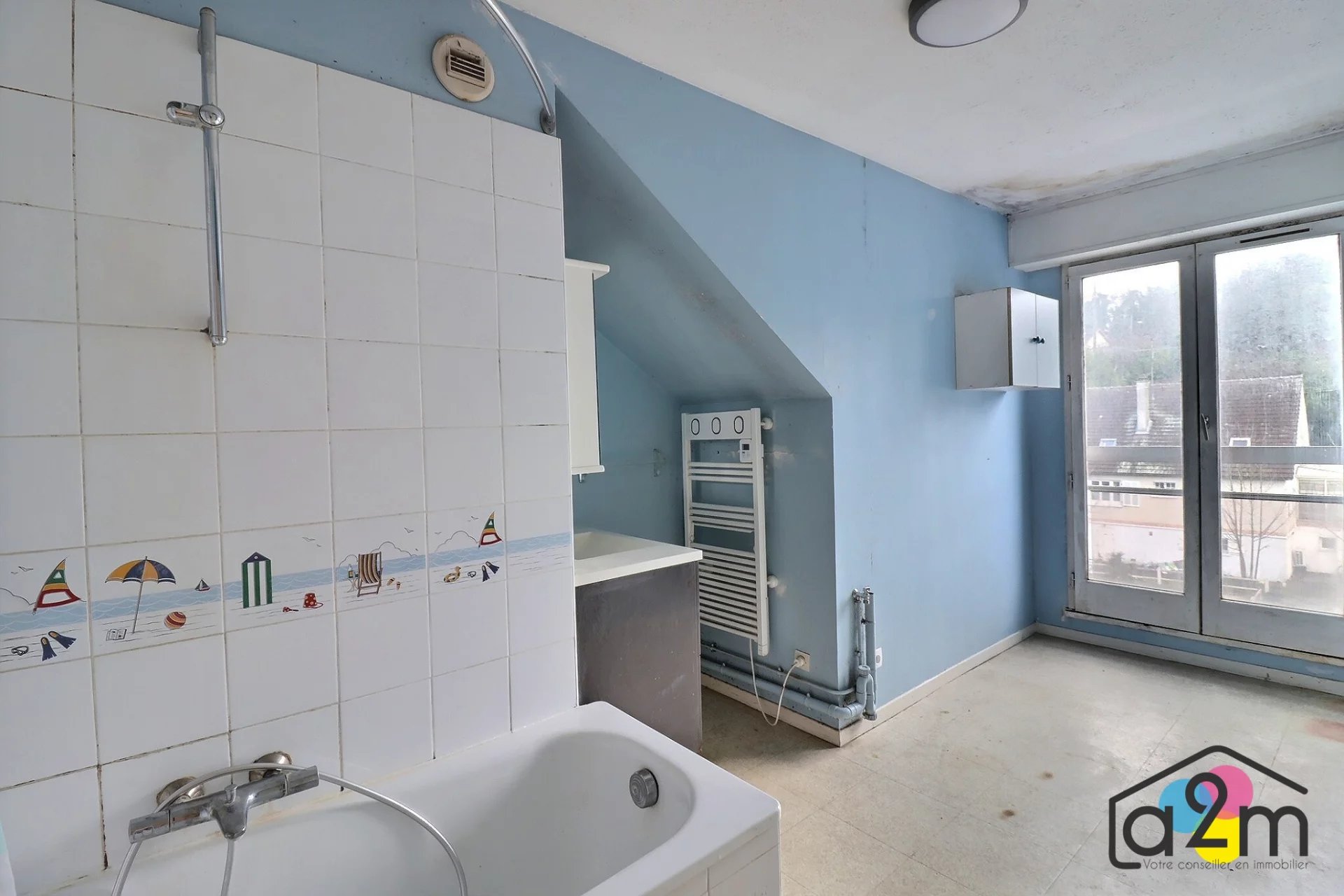 DUPLEX A FORT POTENTIEL AU COEUR DE CREIL!