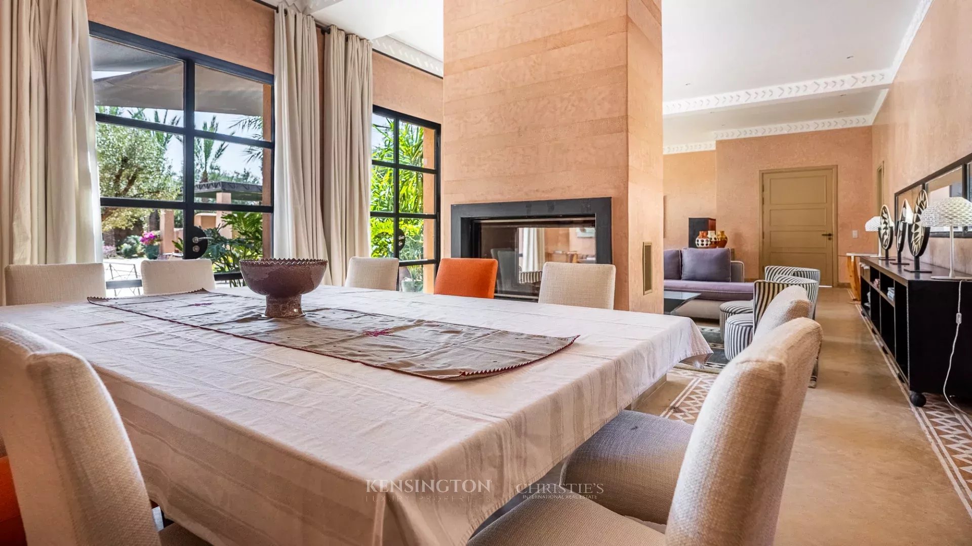 5 Bedroom Villa/Townhouse's Image 18