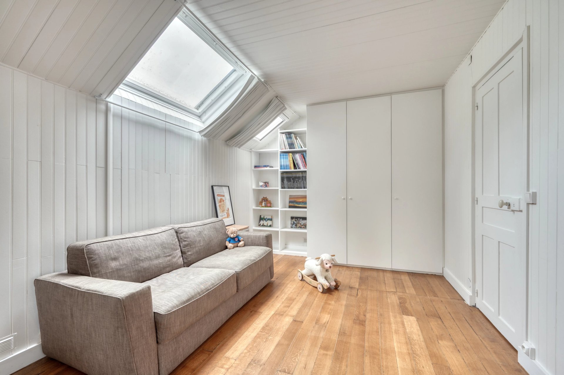 5 Bedroom Villa/Townhouse's Image 16