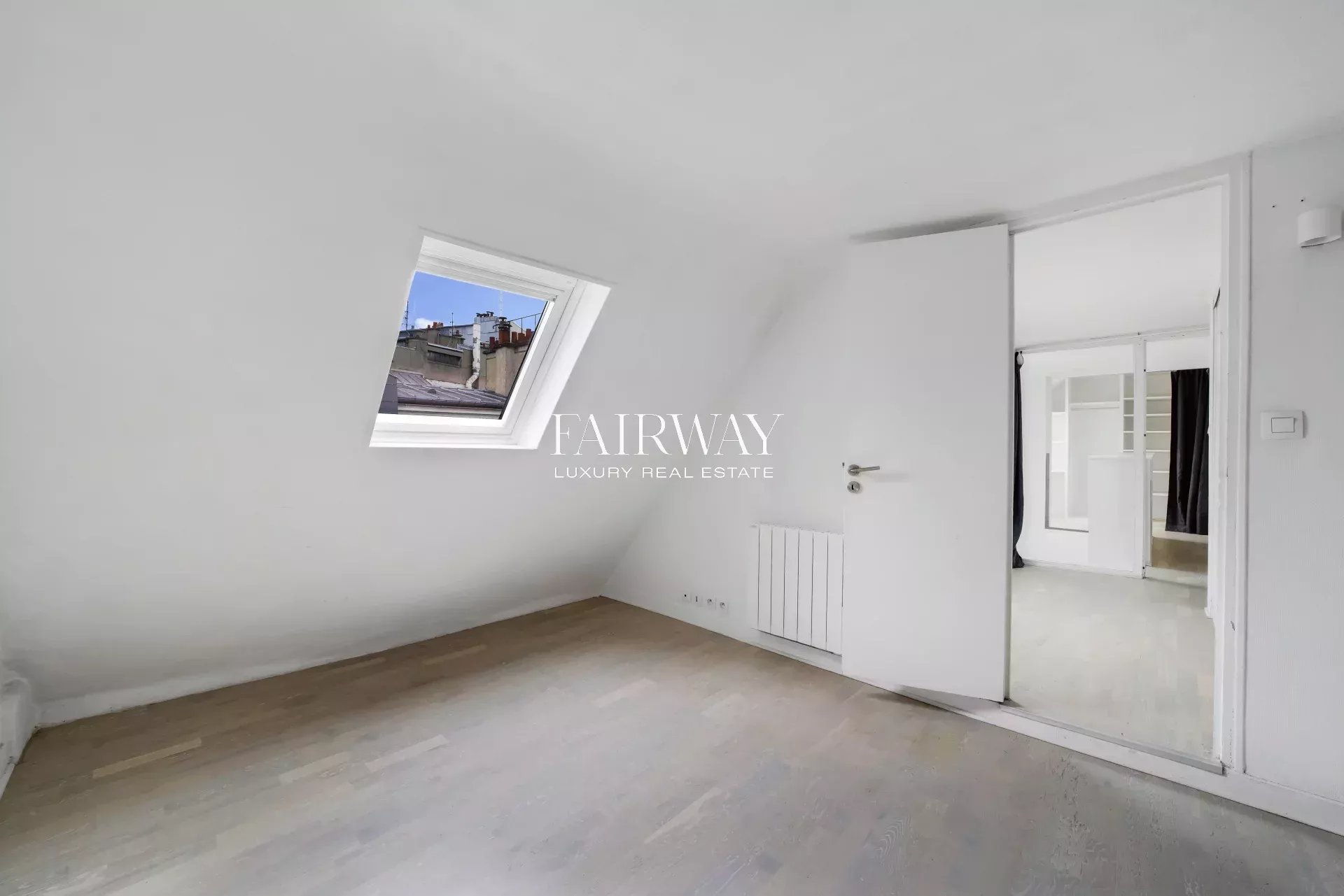 Appartement familial de charme en duplex – Nouvelle-Athènes, Paris 9e