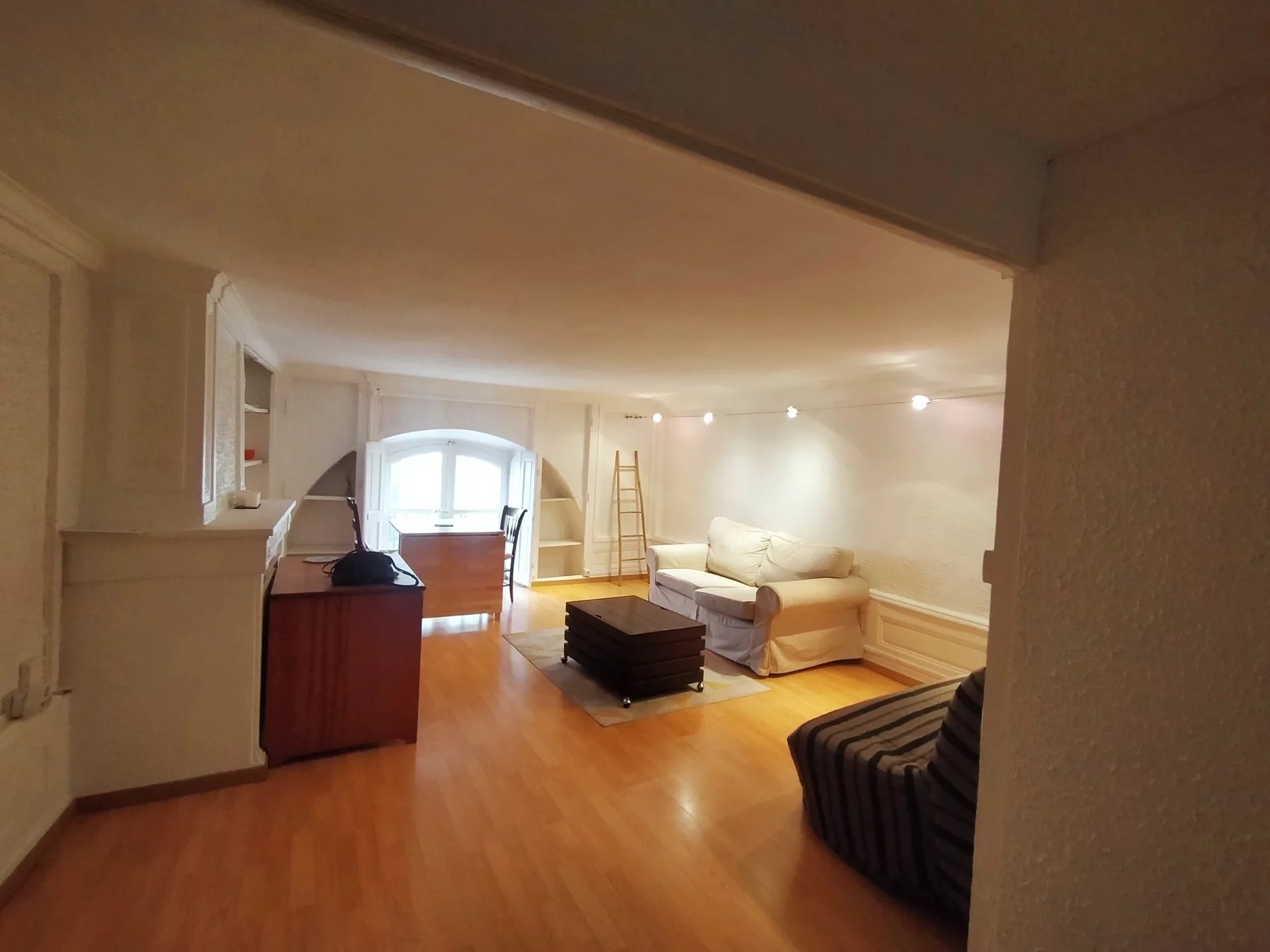 482455 Location Lyon 2ème