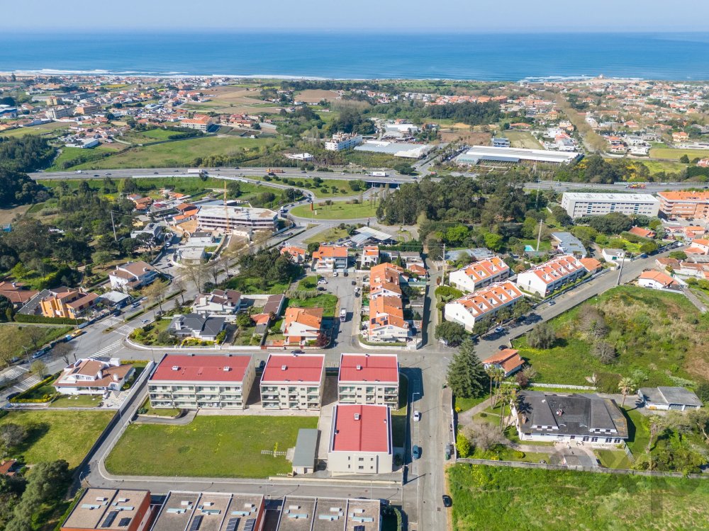 Amplo Apartamento T3 em Arcozelo, 125 m²