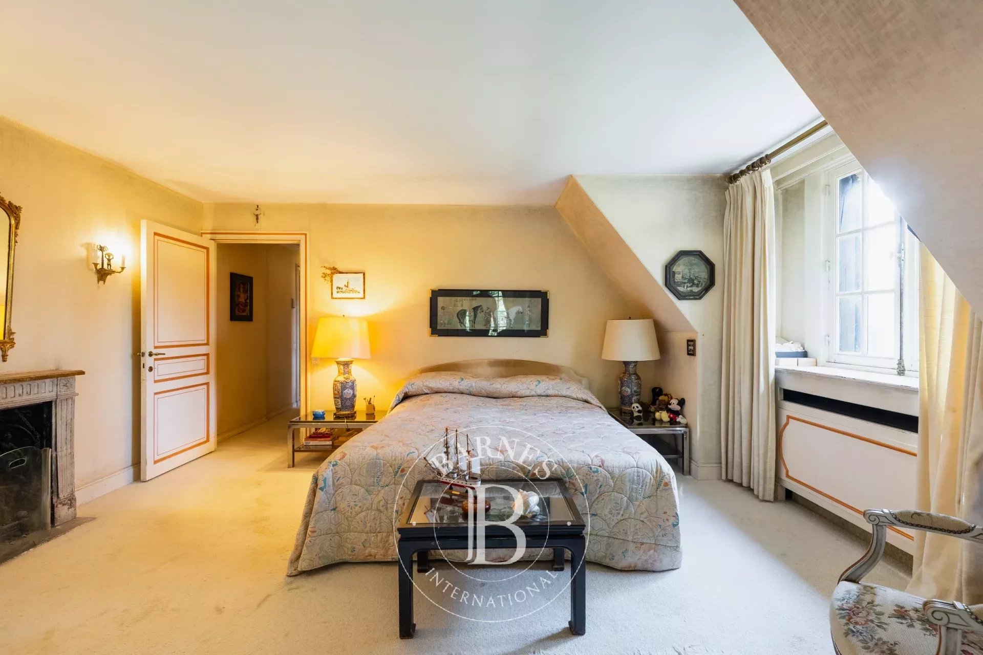 Hoeilaart - Exceptional villa to renovate, close to the Sonian Forest