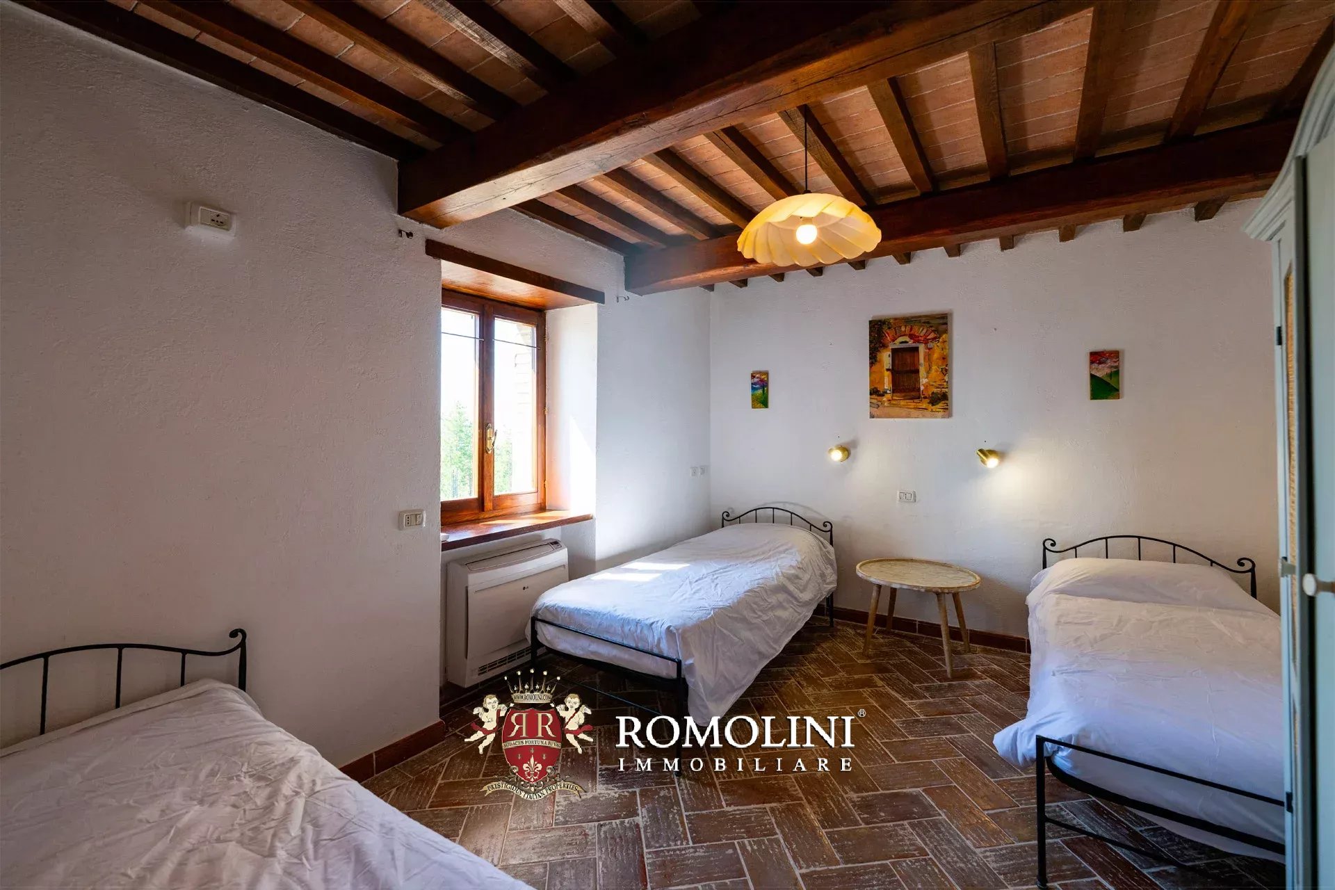 10 Bedroom Villa/Townhouse's Image 47