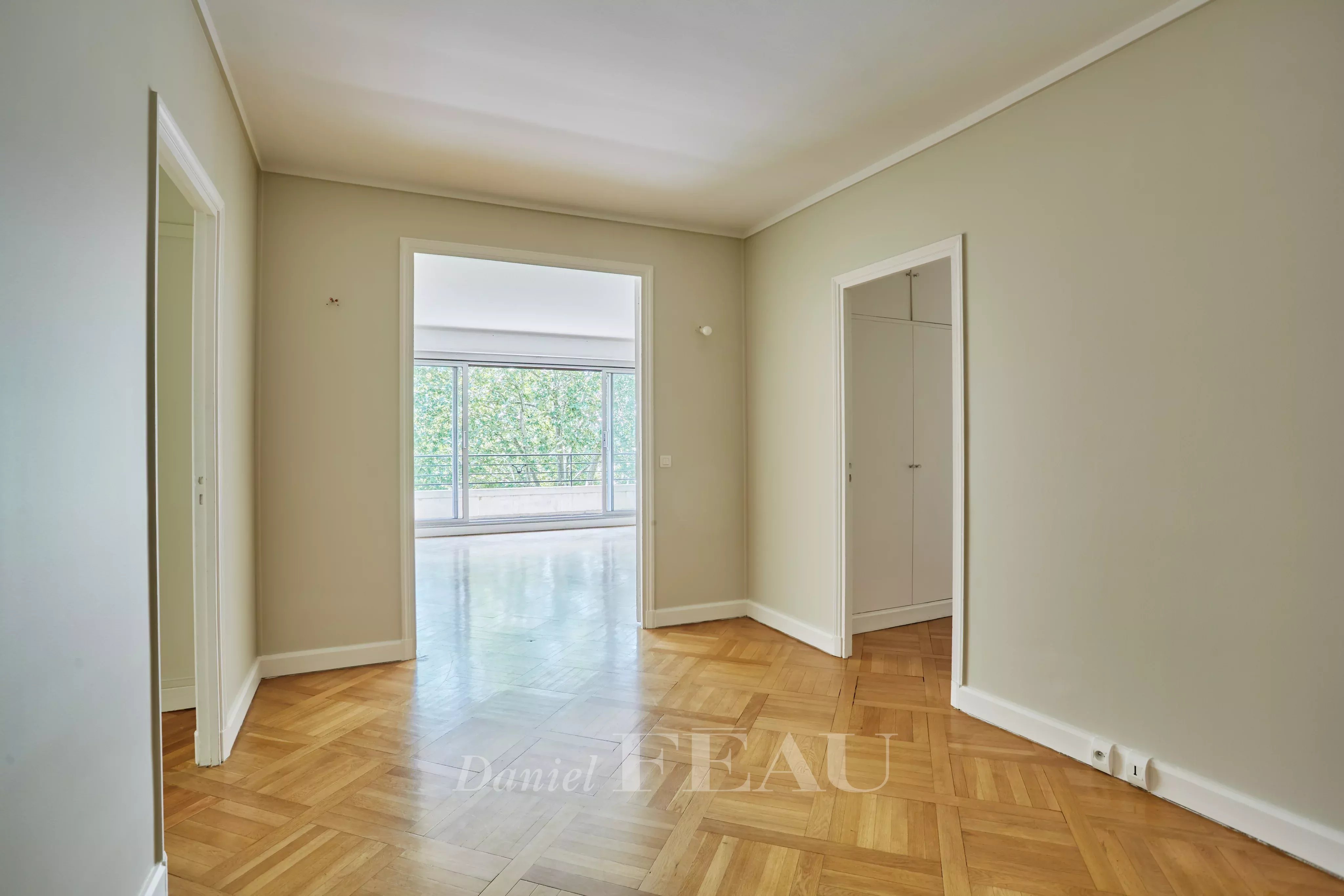 Rental Apartment Paris 16th