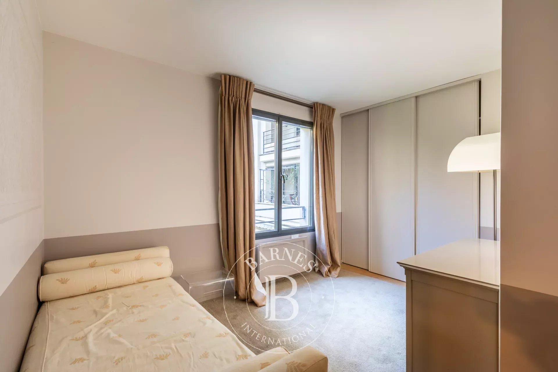 Daire Paris 16ème - picture 13