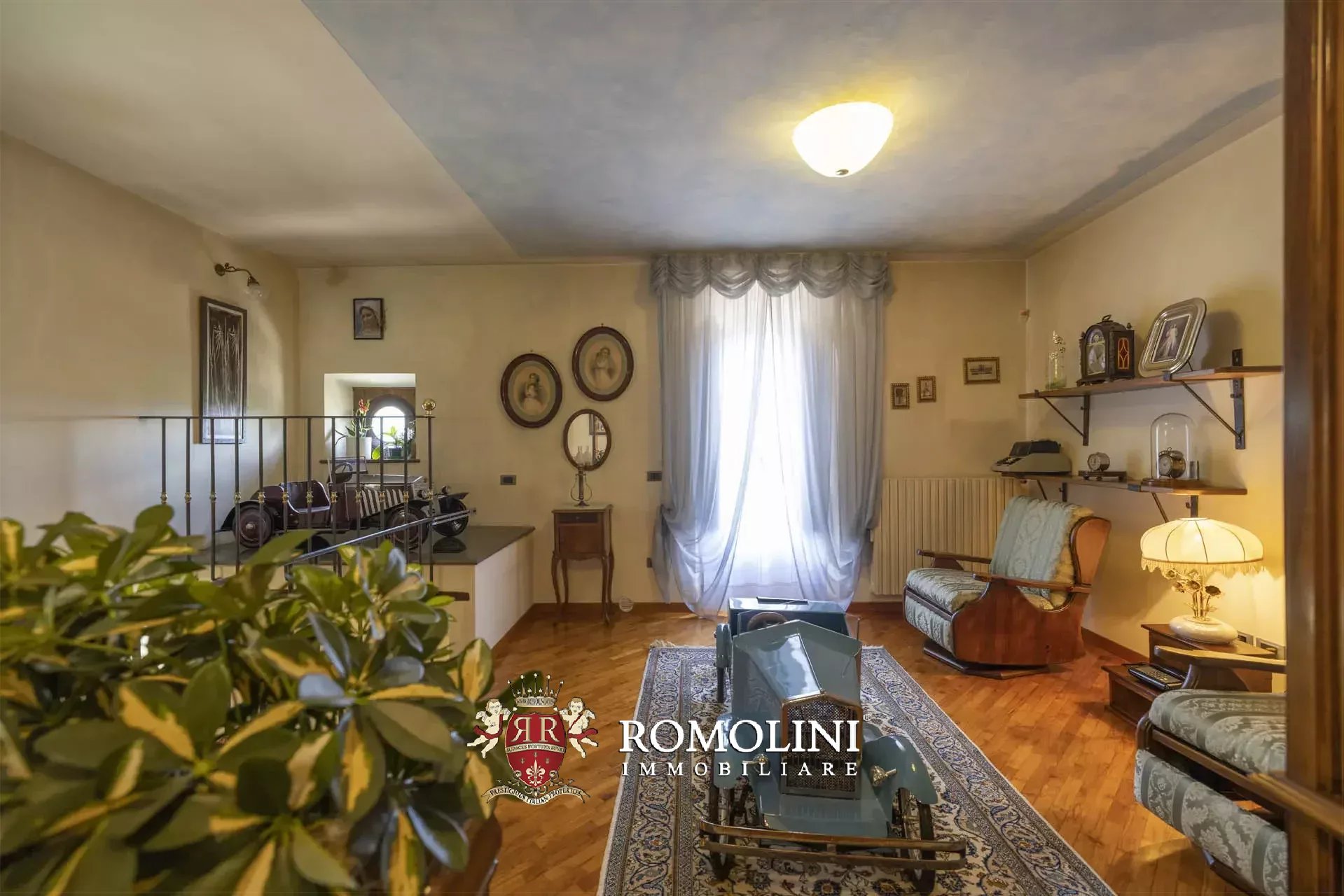 5 Bedroom Villa/Townhouse's Image 45