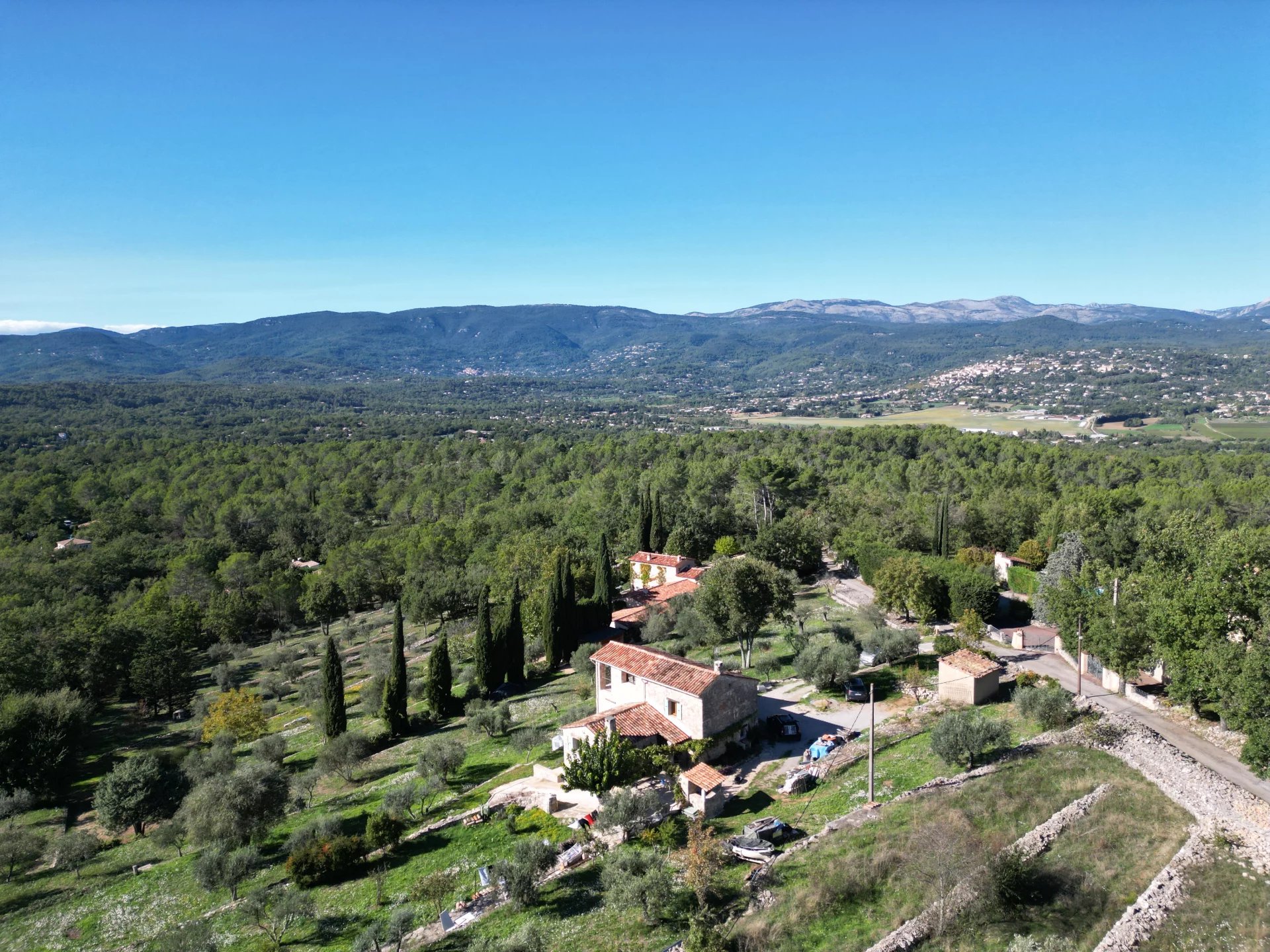 Old stone mas with amazing panoramic view - FAYENCE