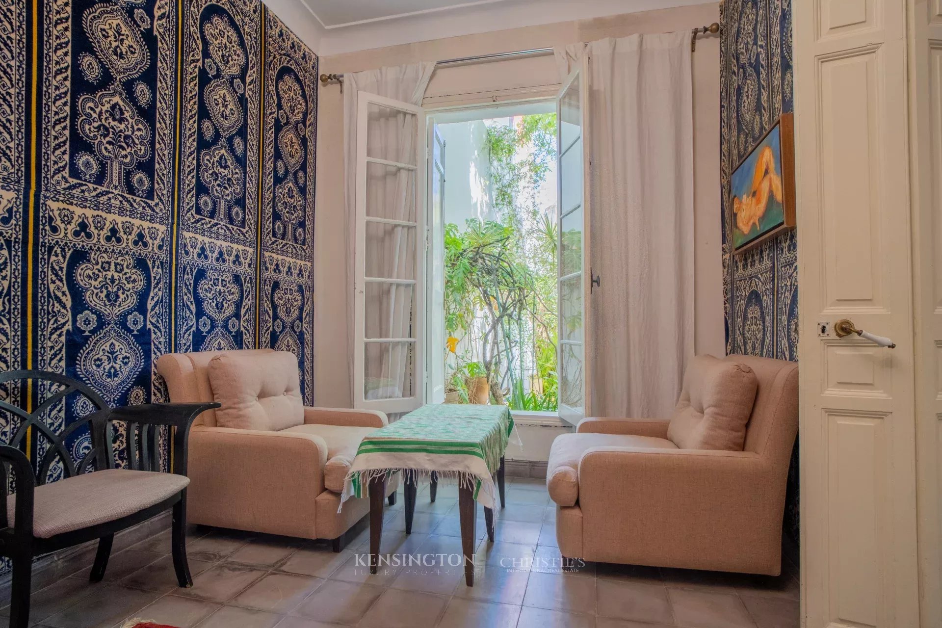 6 Bedroom Villa/Townhouse's Image 25
