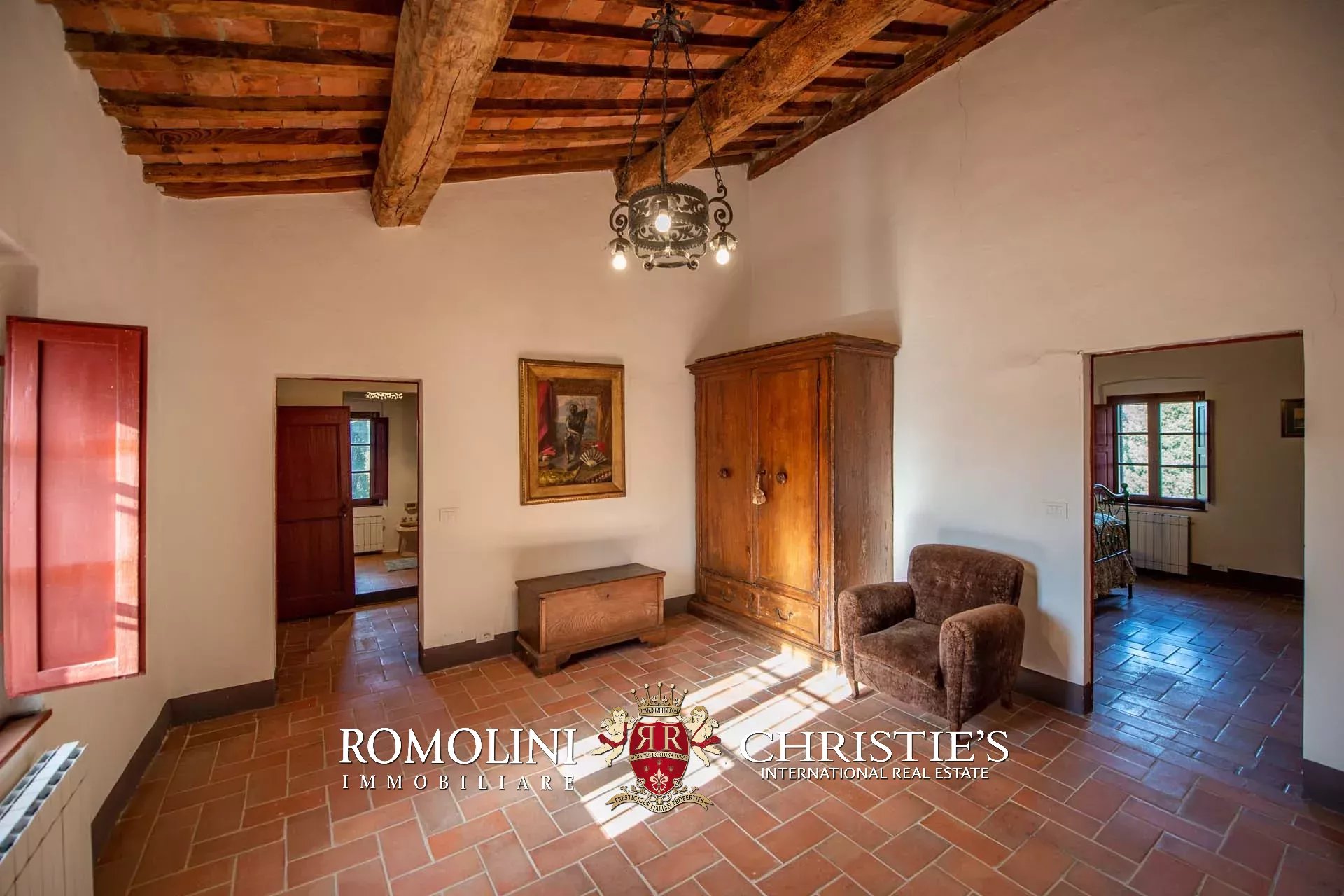 5 Bedroom Villa/Townhouse's Image 25