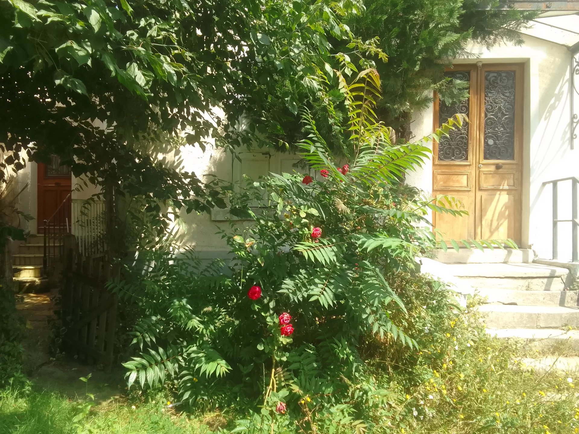 DANS SECTEUR PAVILLONNAIRE RECHERCHE - APPARTEMENT 3 PIECES A PROXIMITE IMMEDIATE DE LA GARE !