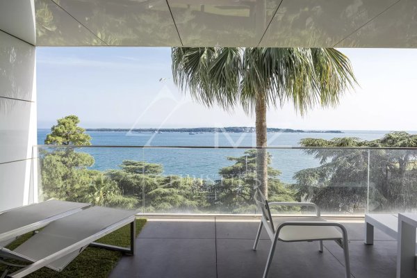 Luxury apartment with sea view and exceptional wellness facilities — photo 5